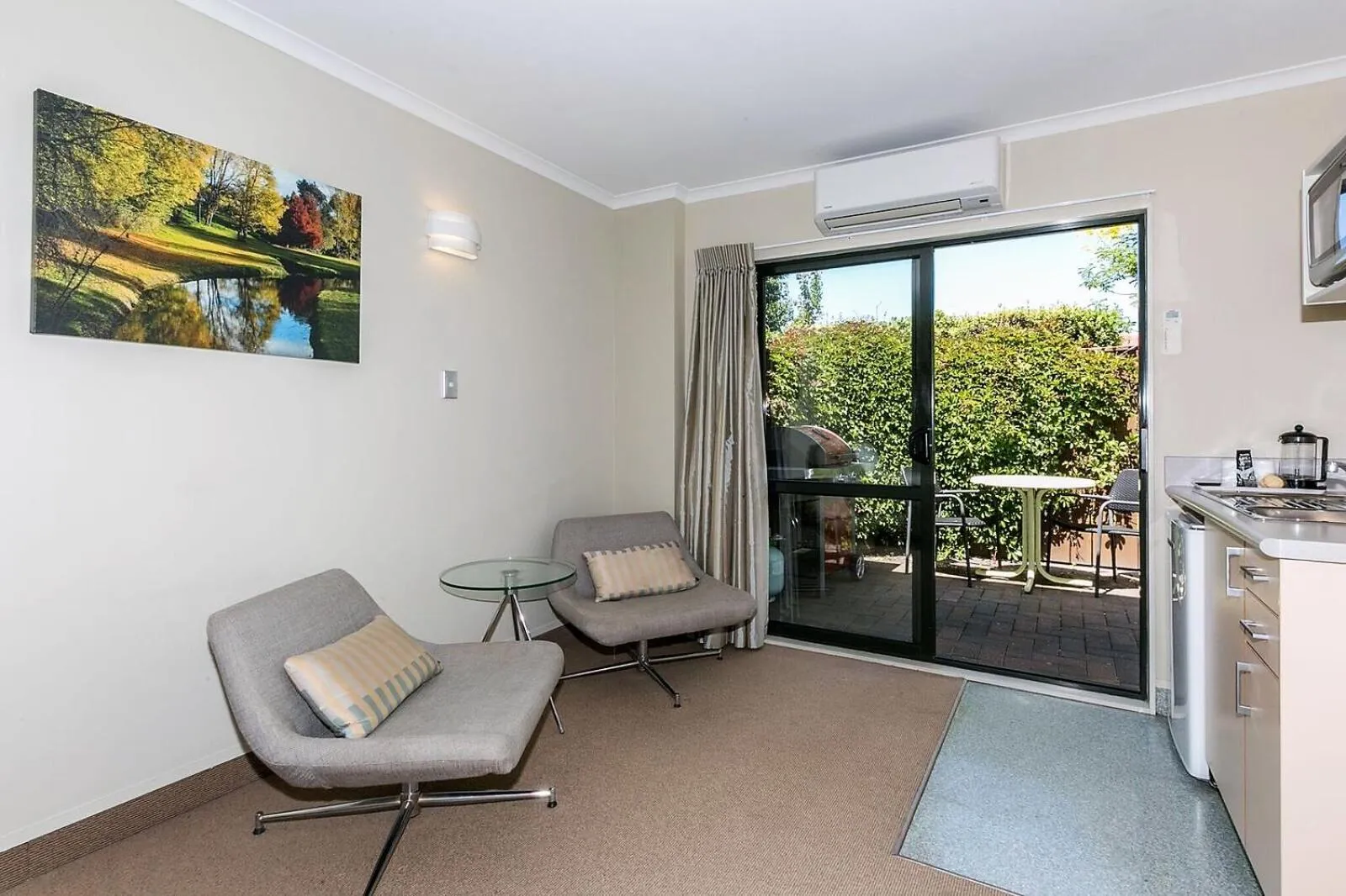 Day in ASURE Fairley Motor Lodge