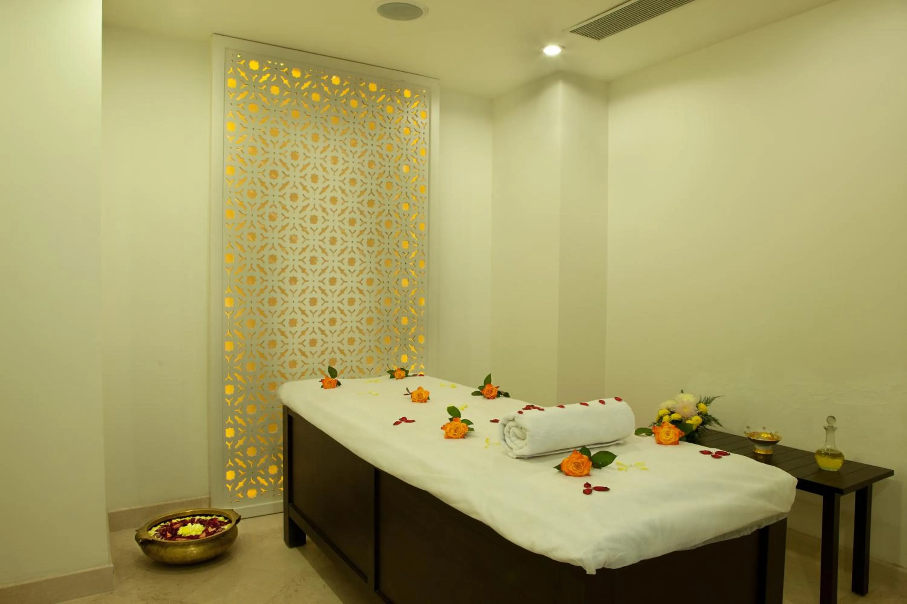 Spa and wellness centre/facilities in Lemon Tree Premier, Ulsoor Lake, Bengaluru