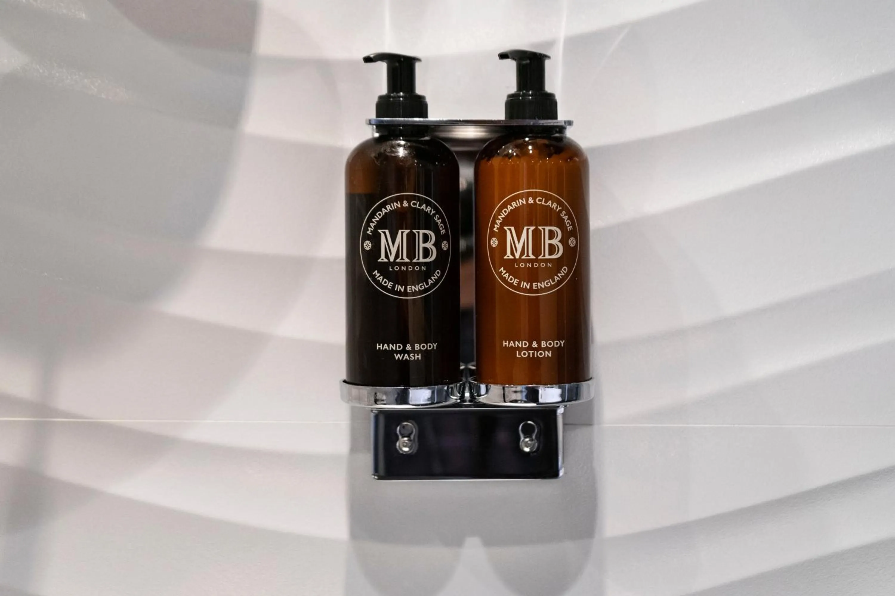 Bathroom in Petit Palace Savoy Alfonso XII