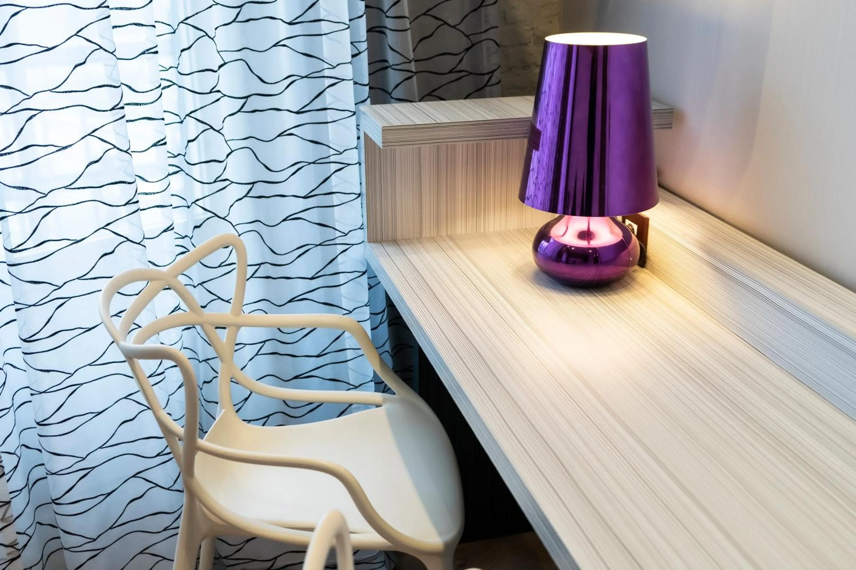 Bedroom in Petit Palace Savoy Alfonso XII