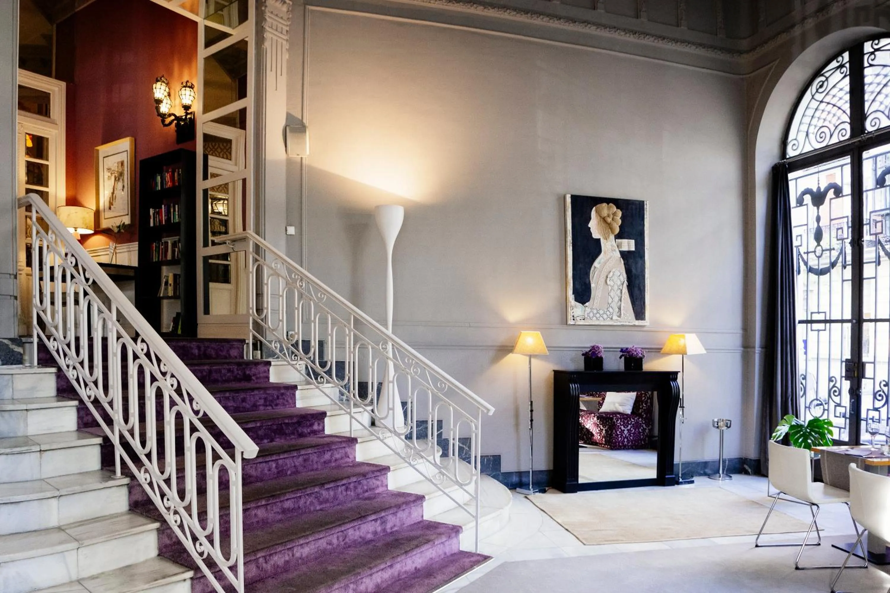 Restaurant/places to eat in Petit Palace Savoy Alfonso XII