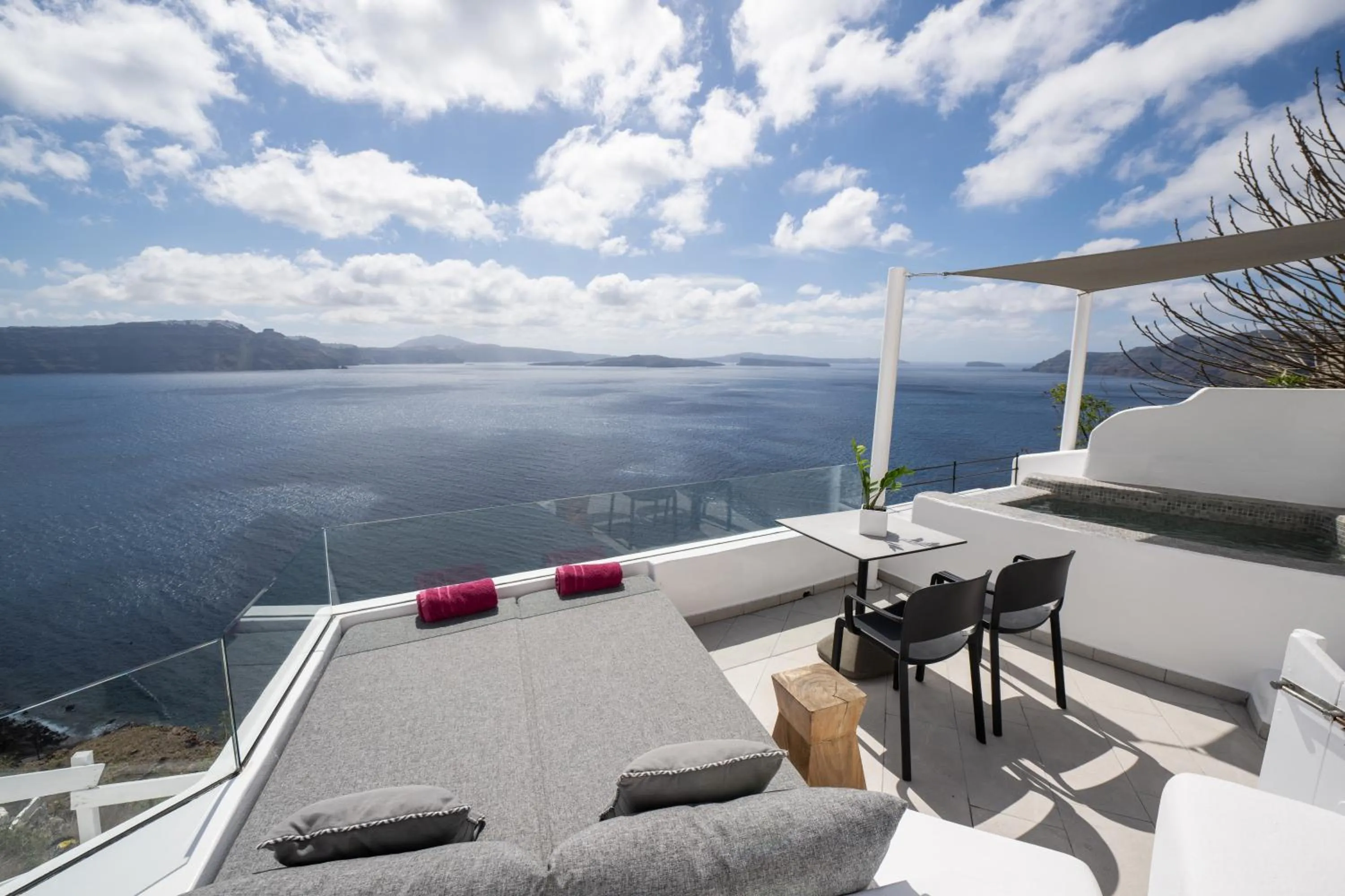 Virginia's Cave Villas