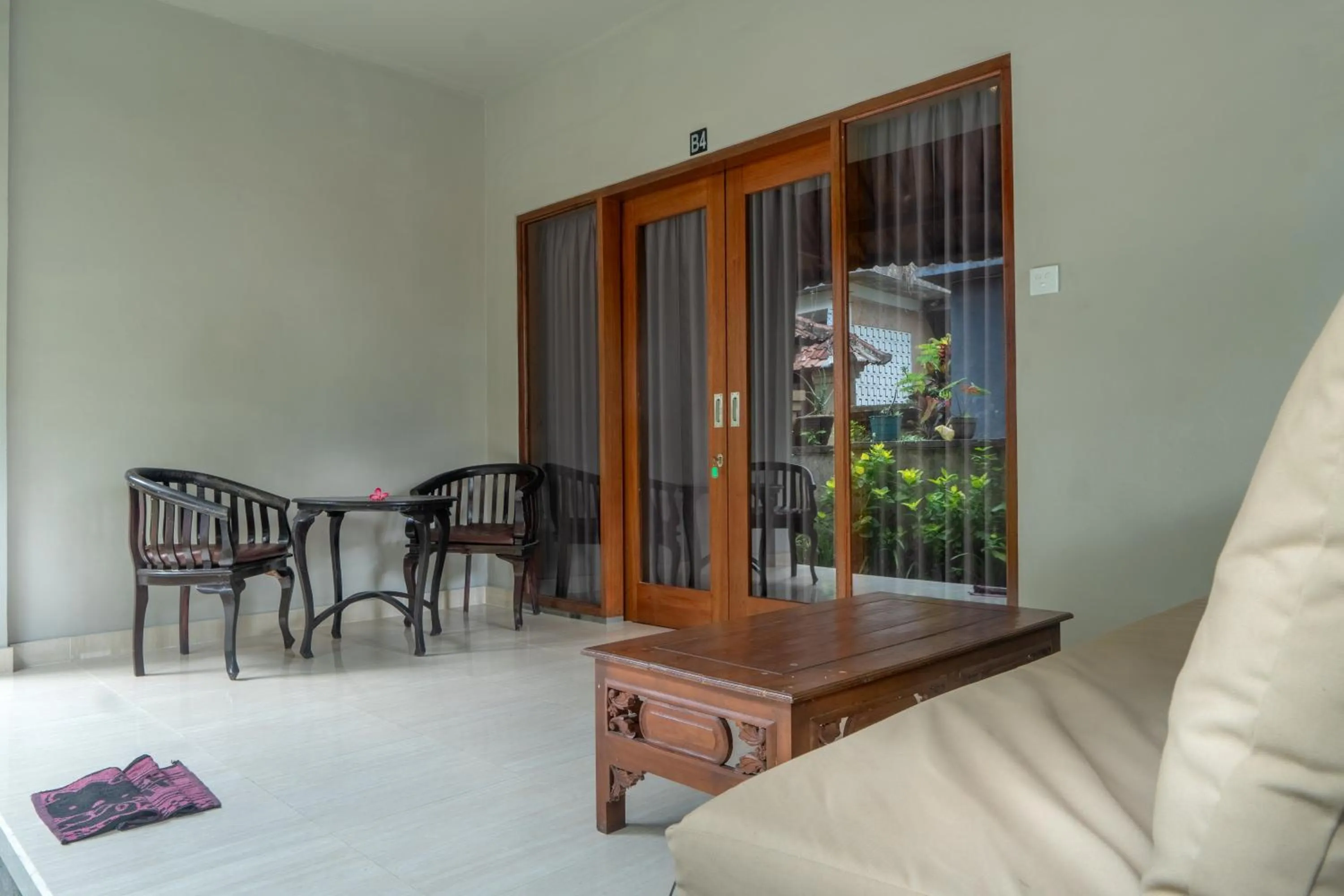 Patio in Warsa's Garden Bungalow and Spa