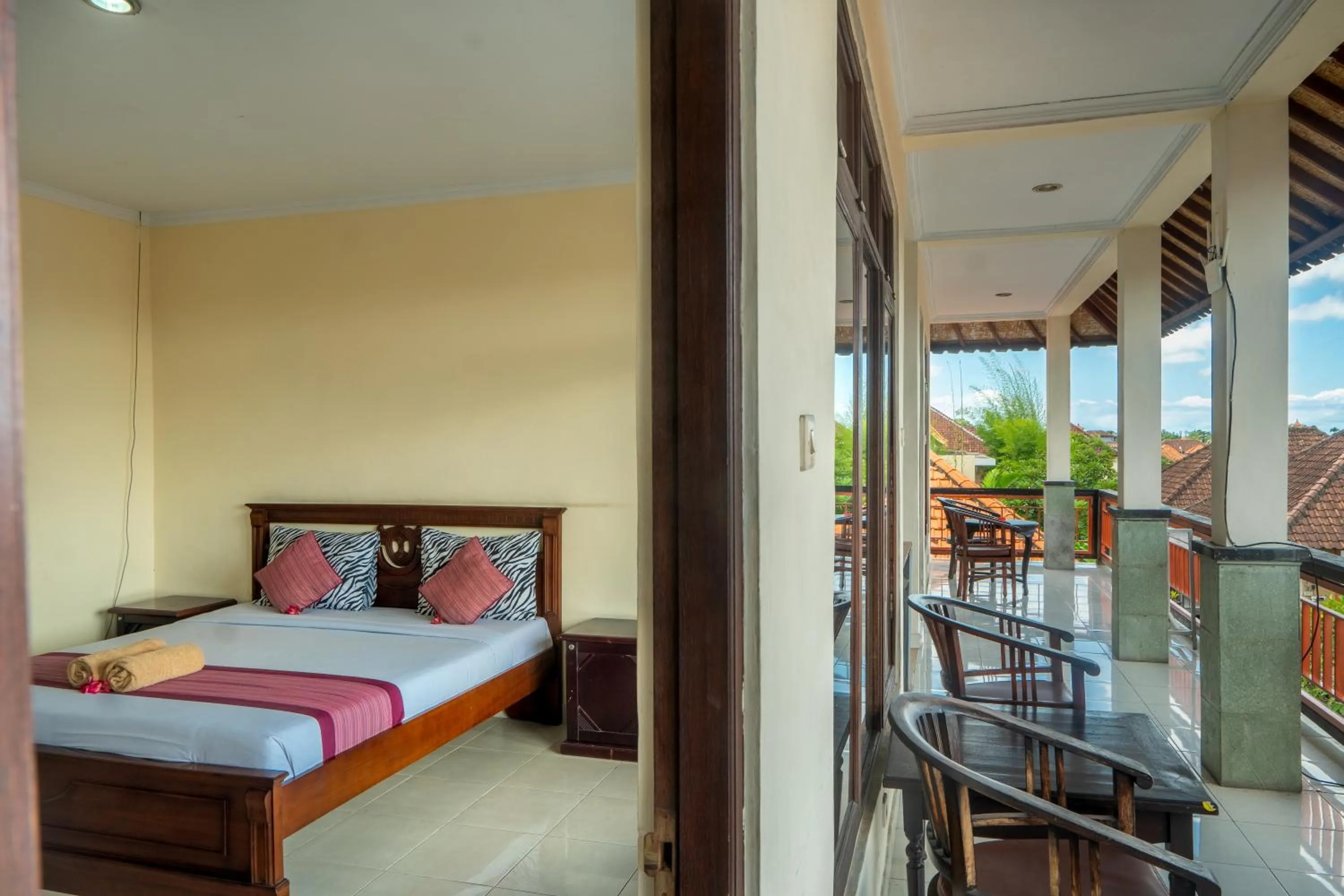 Patio, Bed in Warsa's Garden Bungalow and Spa