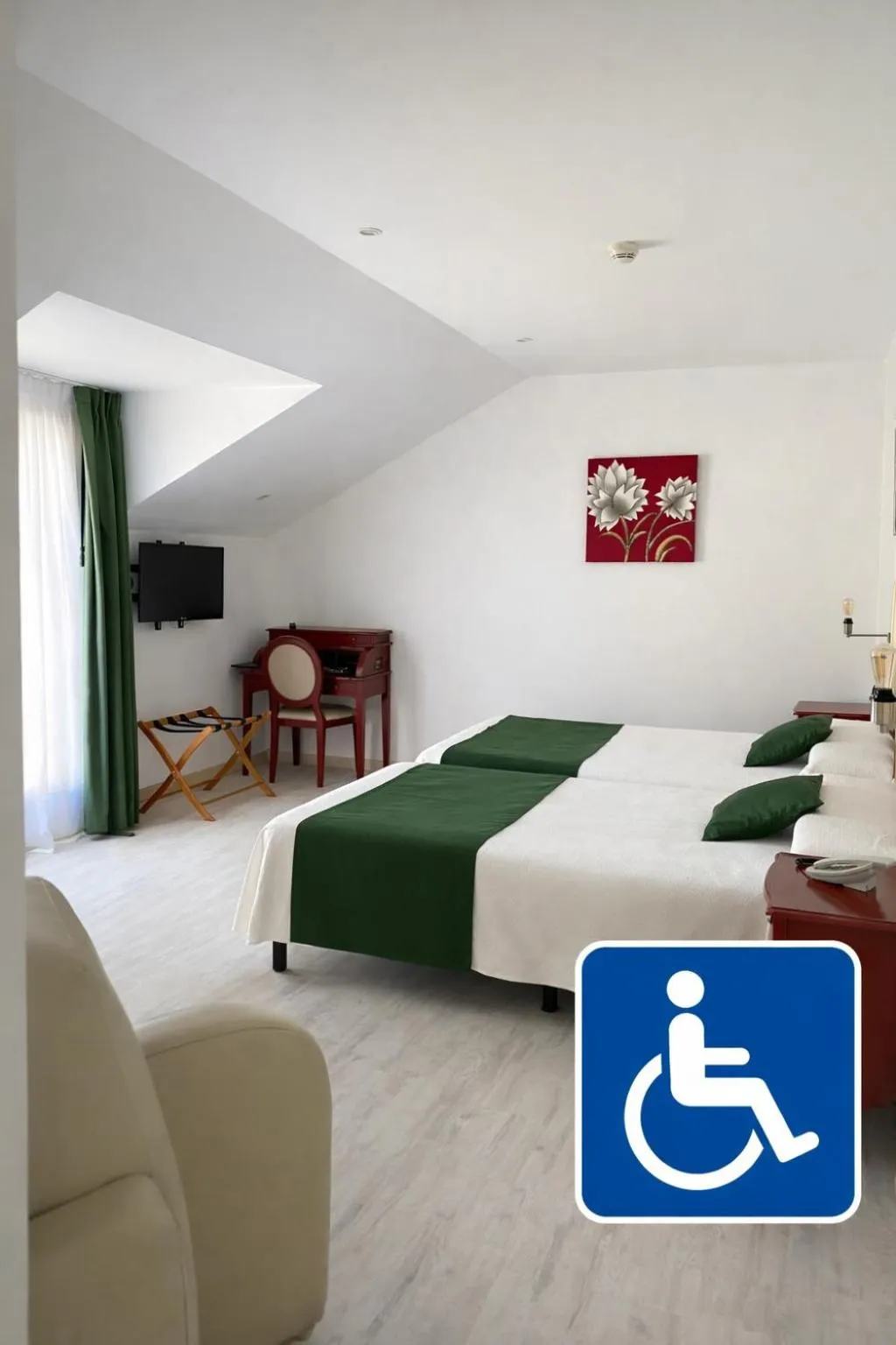 Bed in Hotel Valle de Cabezón