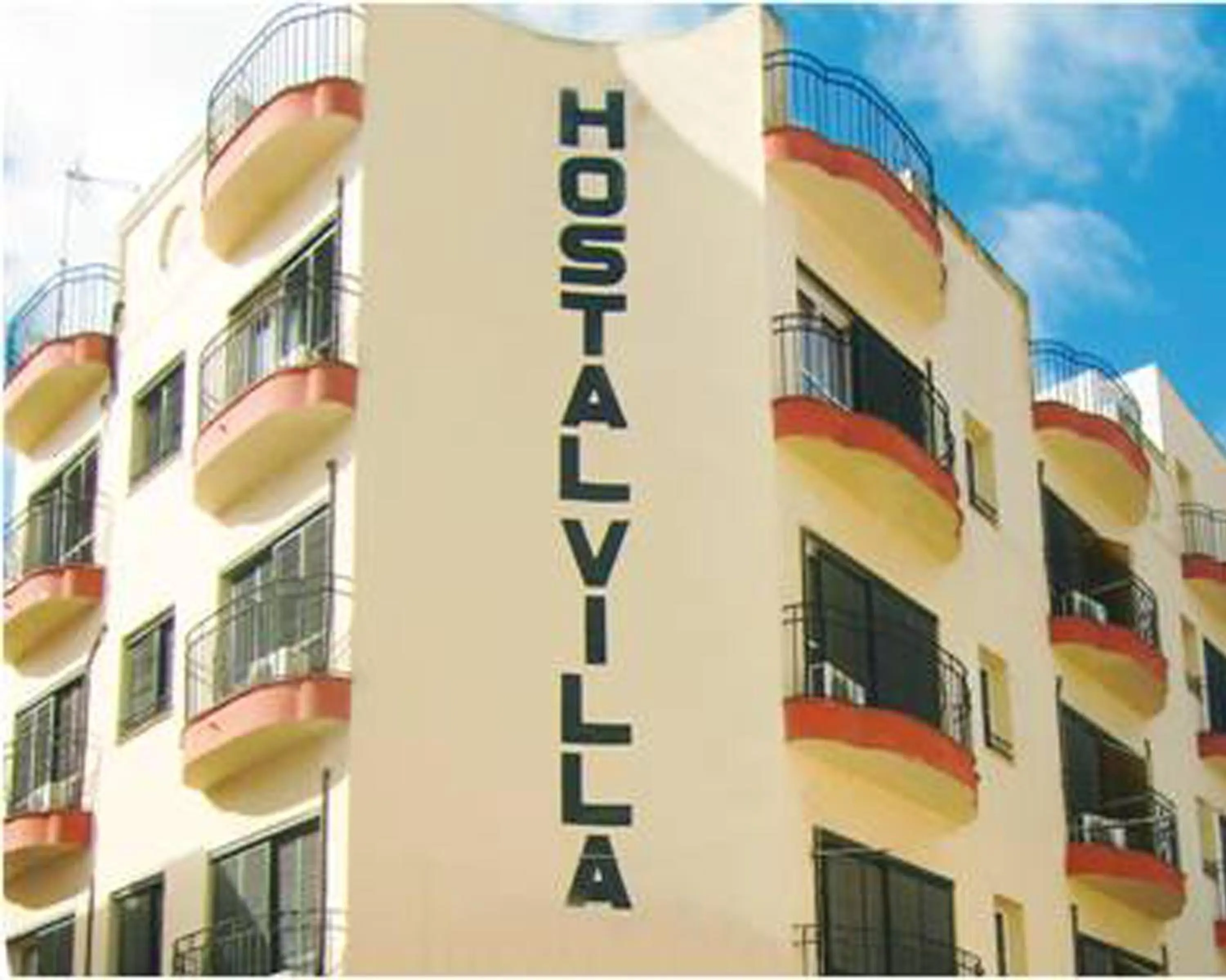 Property building in Hostal Villa