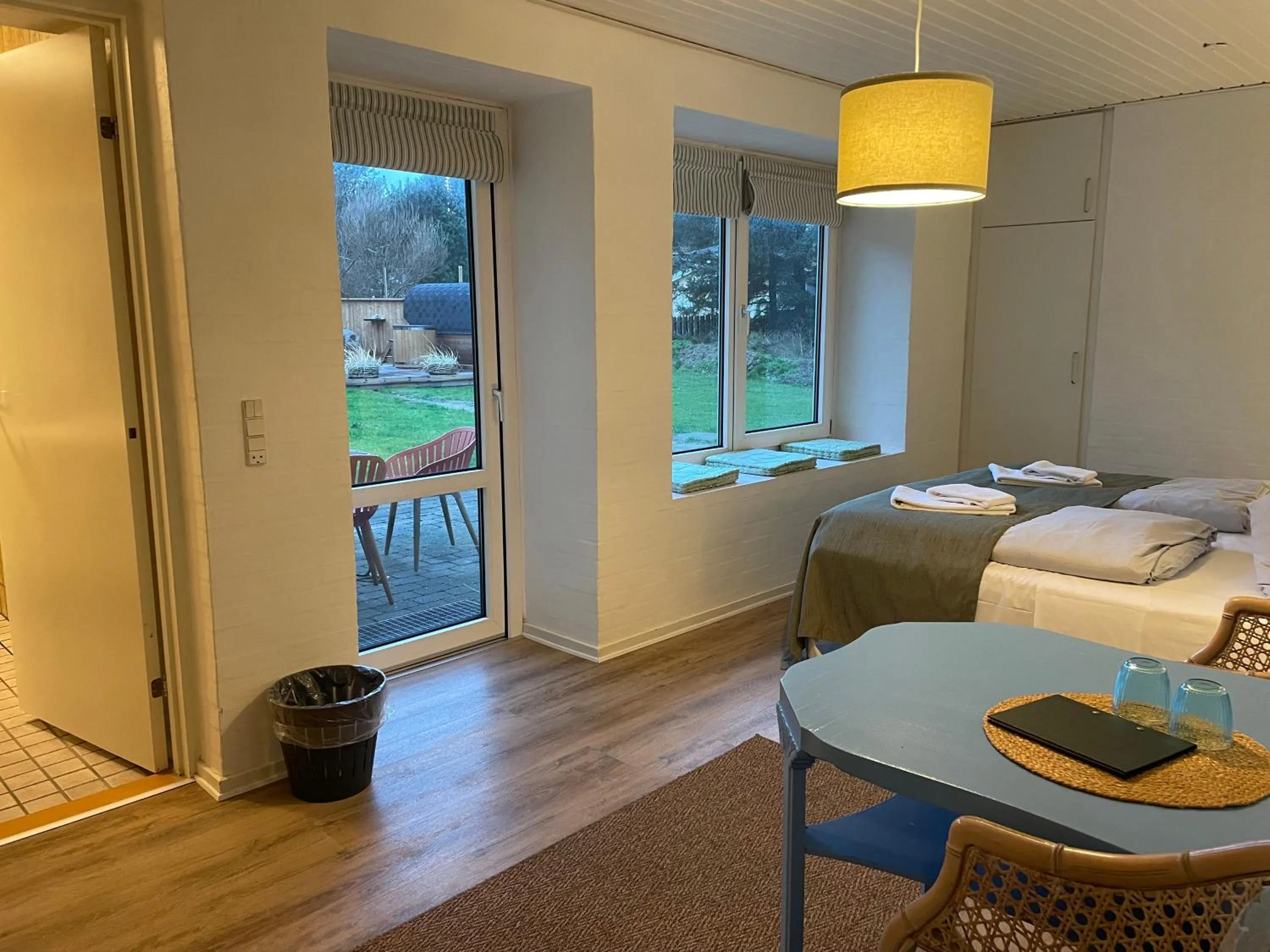 Balcony/Terrace, Bed in Lønstrup Strandhotel