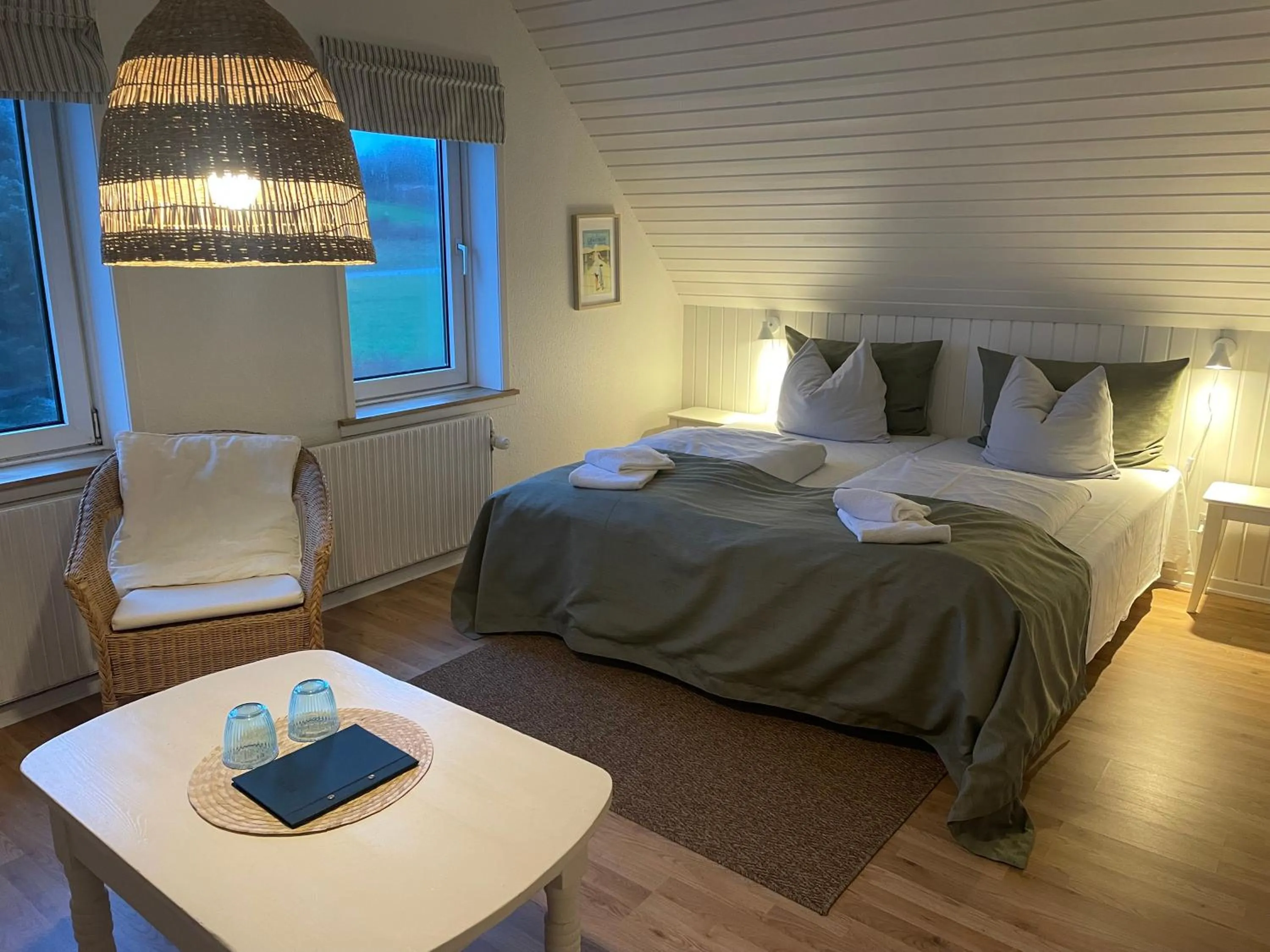 Bedroom, Bed in Lønstrup Strandhotel