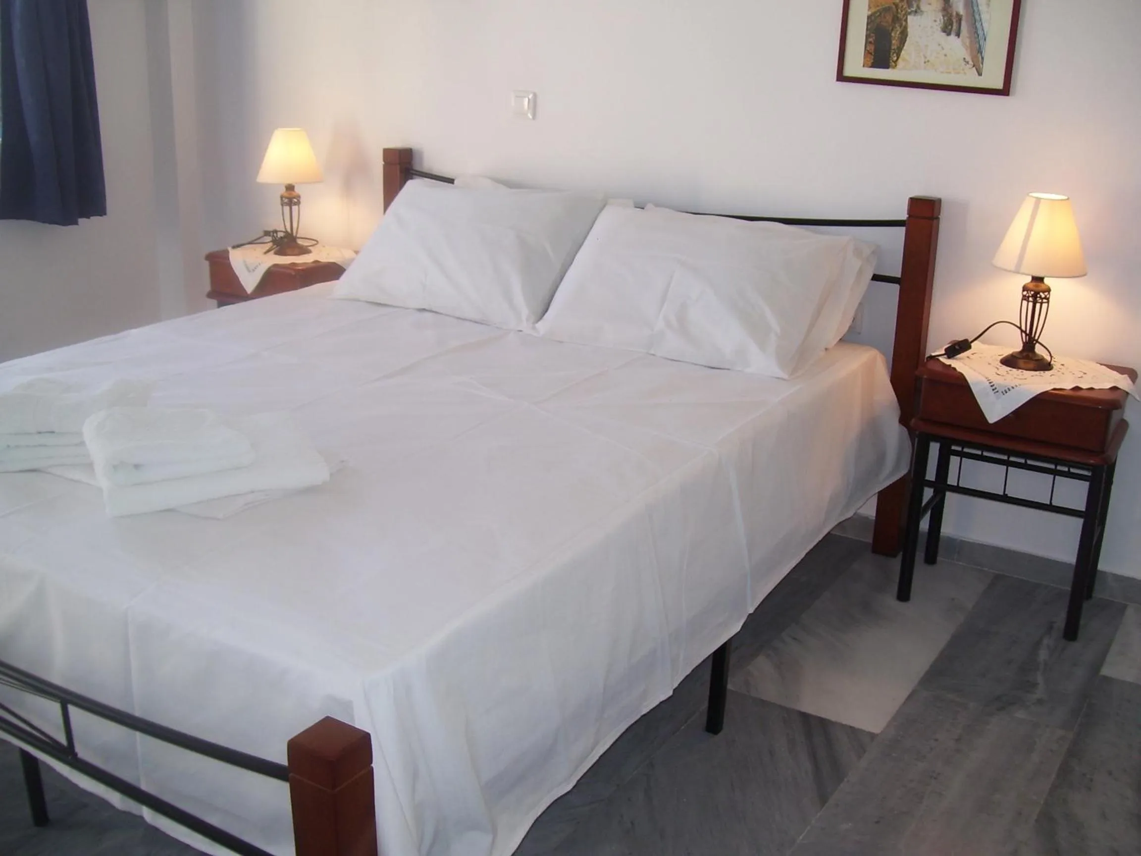 Bed in Kionia Galini Bangalows