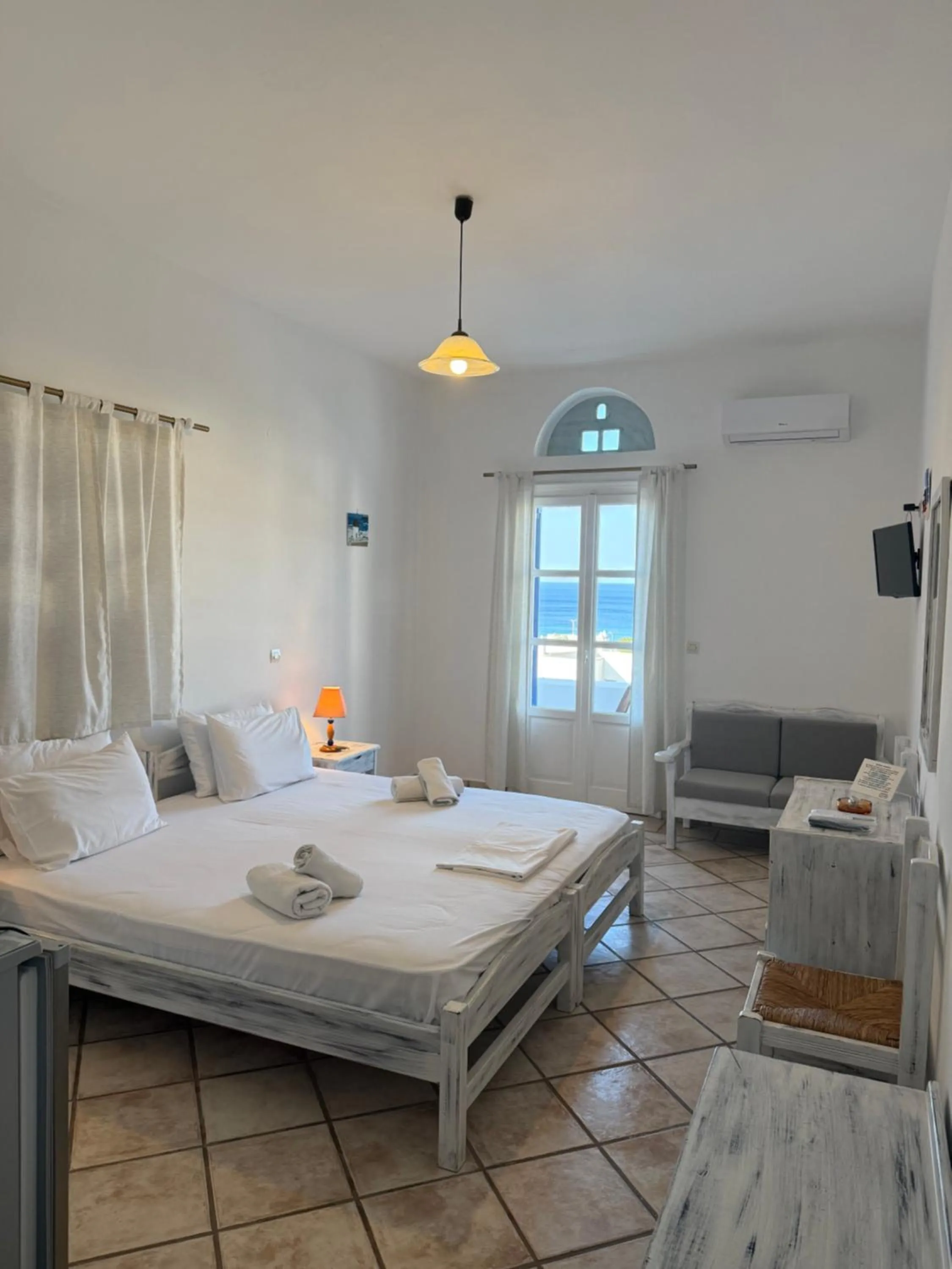 Bed in Kionia Galini Bangalows