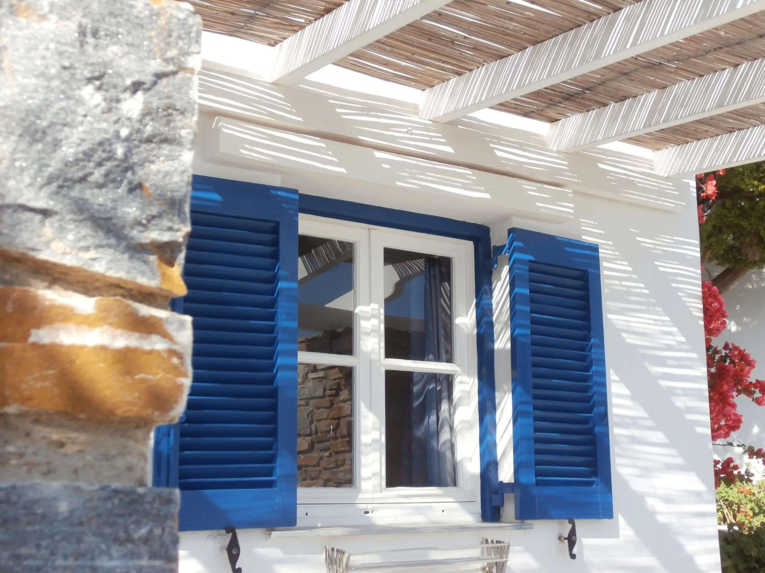 Kionia Galini Bangalows