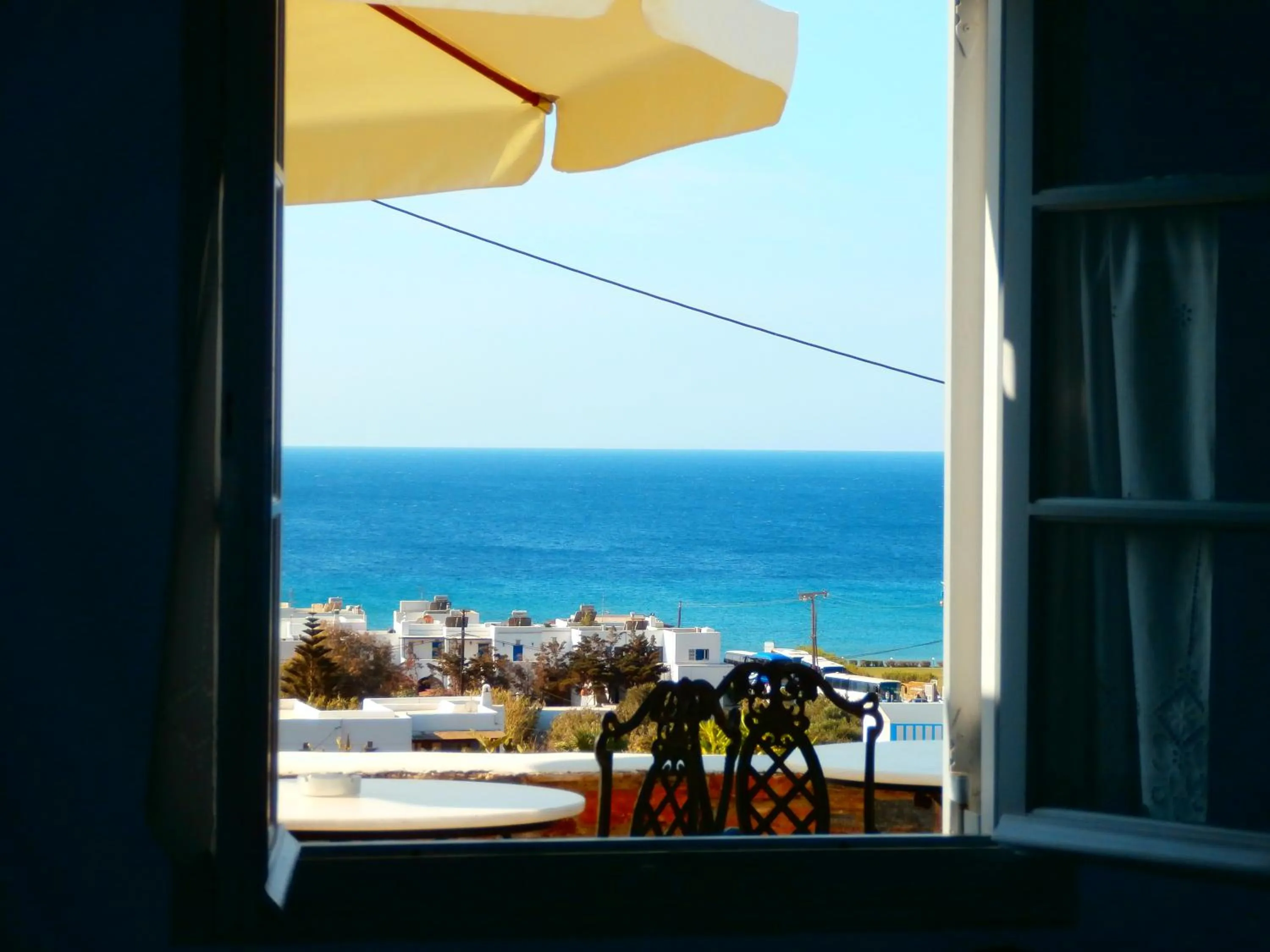 Inner courtyard view in Kionia Galini Bangalows