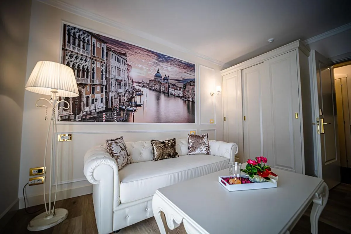 Bedroom in Hotel Ca' D'Oro Tre Stelle Superior Adults only