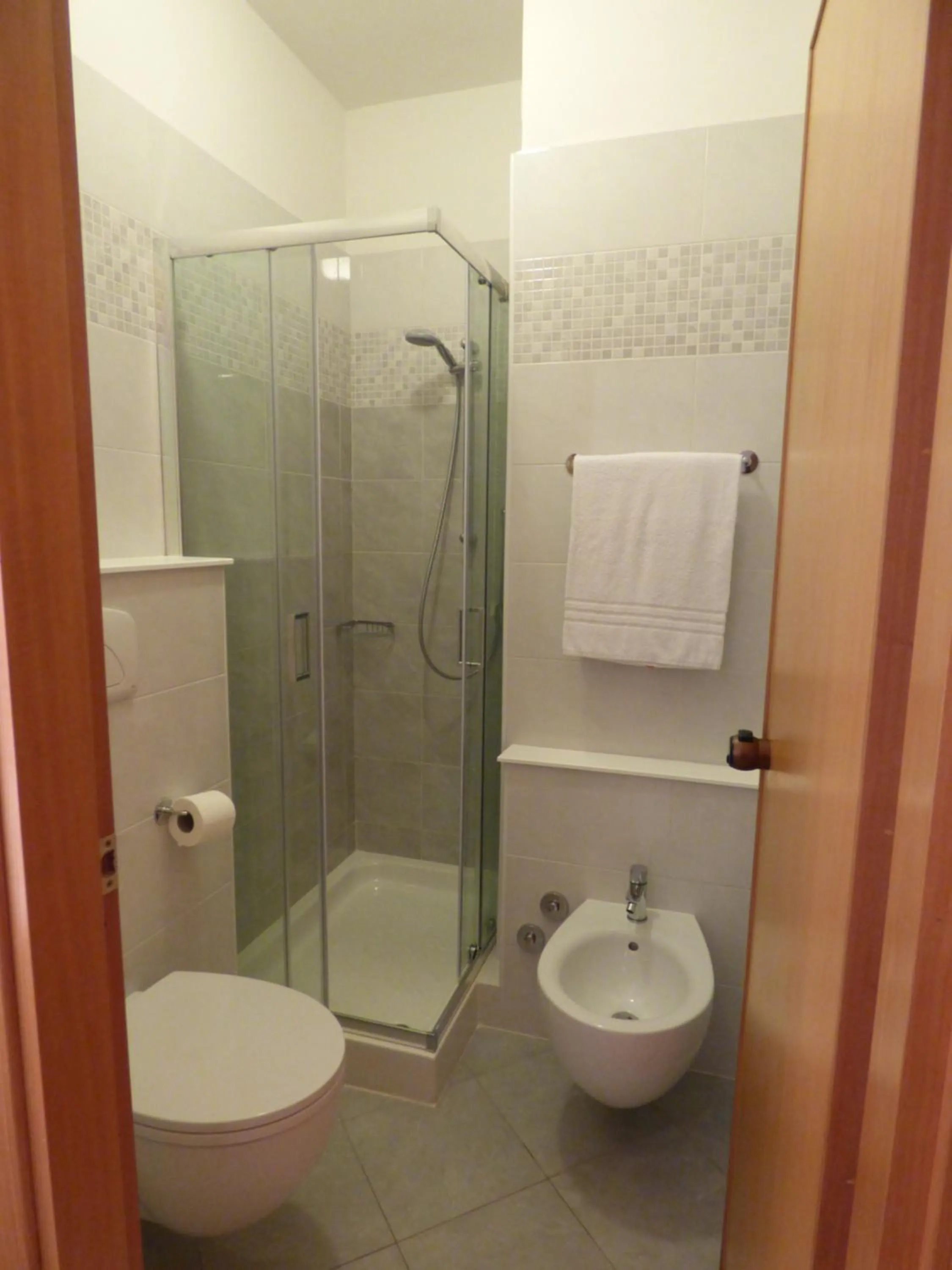 Shower in Ghiacci Vecchi Residence