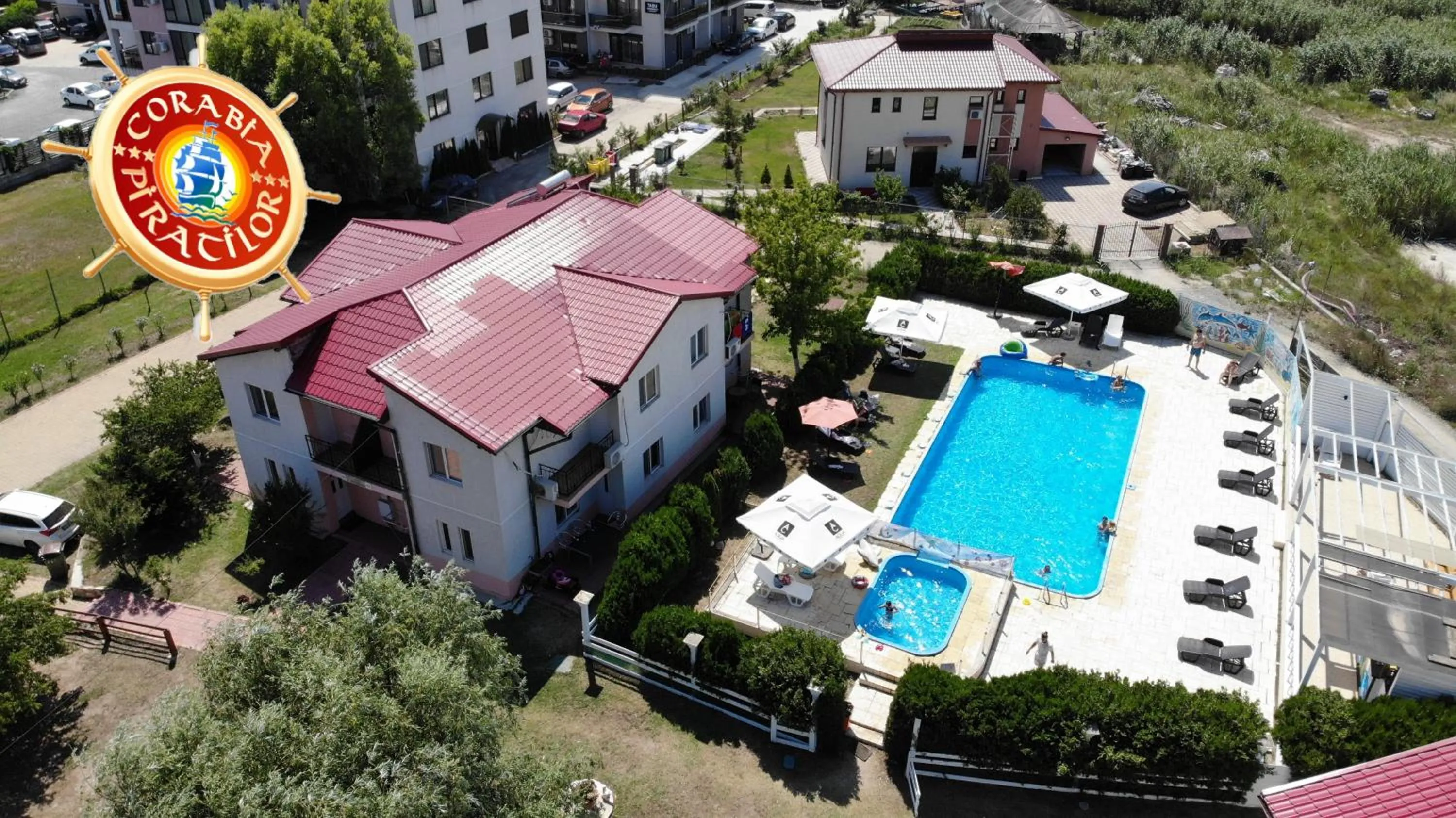 Property building in Club de Vacanta Corabia Piratilor - Family Resort Mamaia Nord