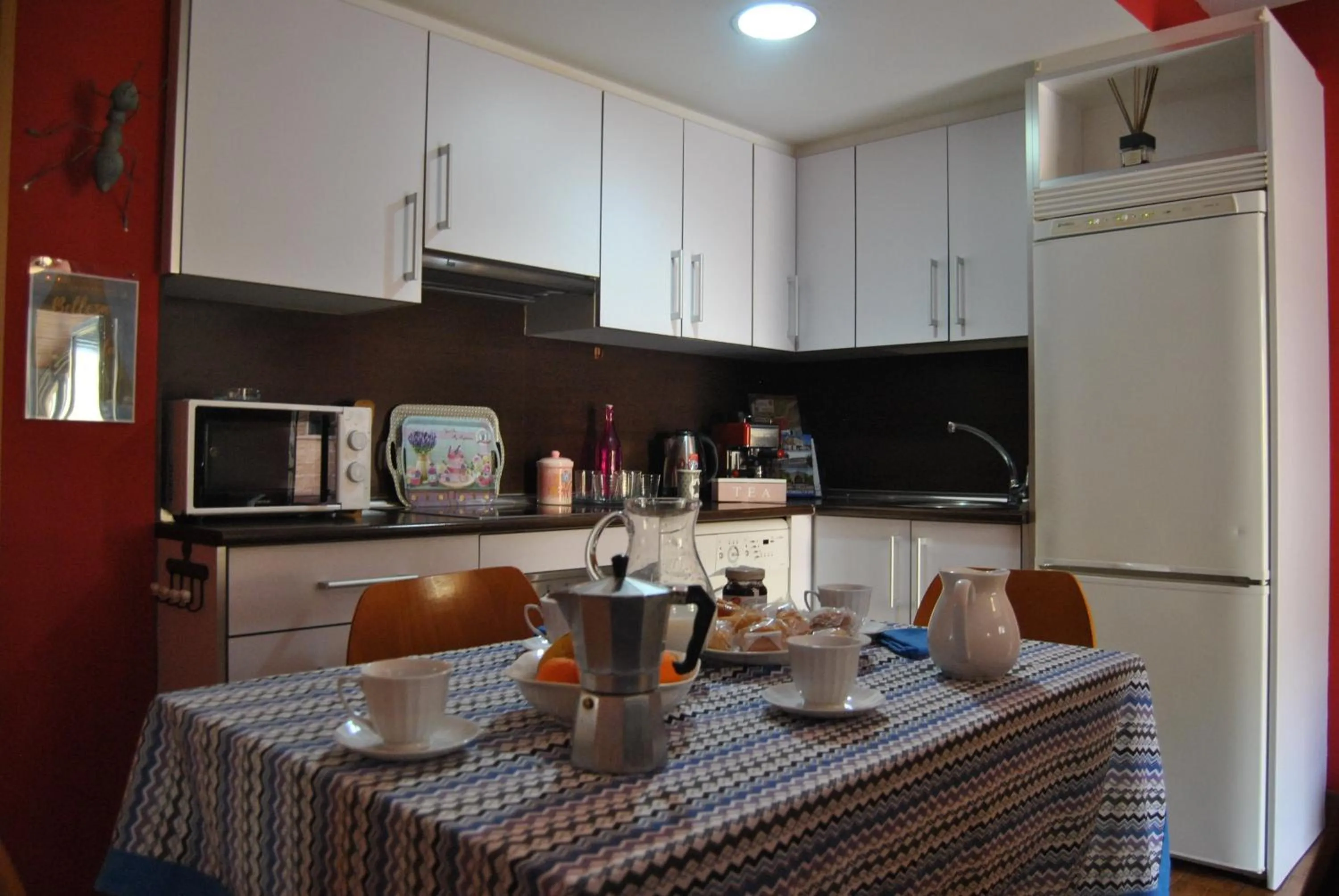 Kitchen or kitchenette in Apartahotel Rural CollaRubio Luxury