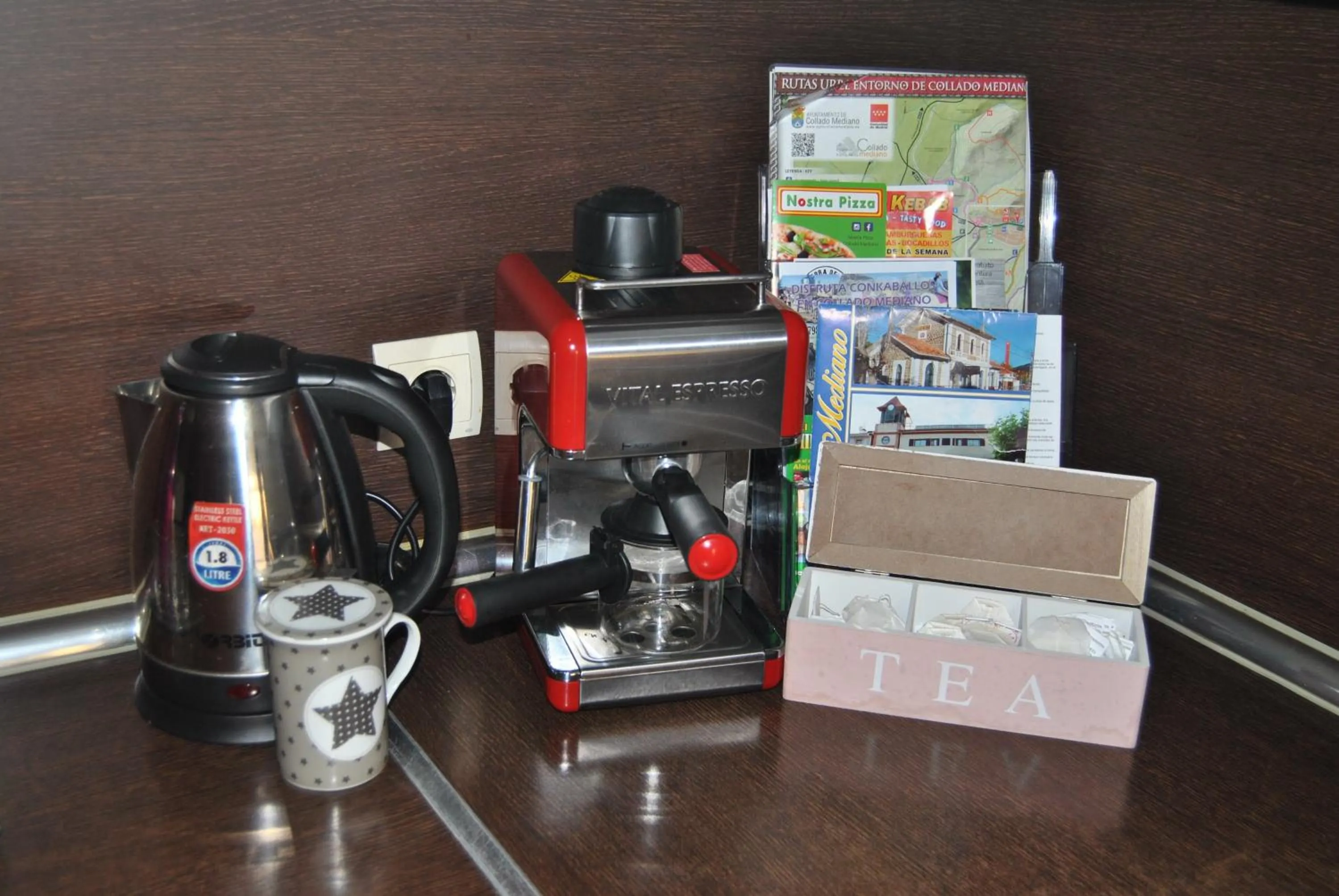 Coffee/tea facilities in Apartahotel Rural CollaRubio Luxury