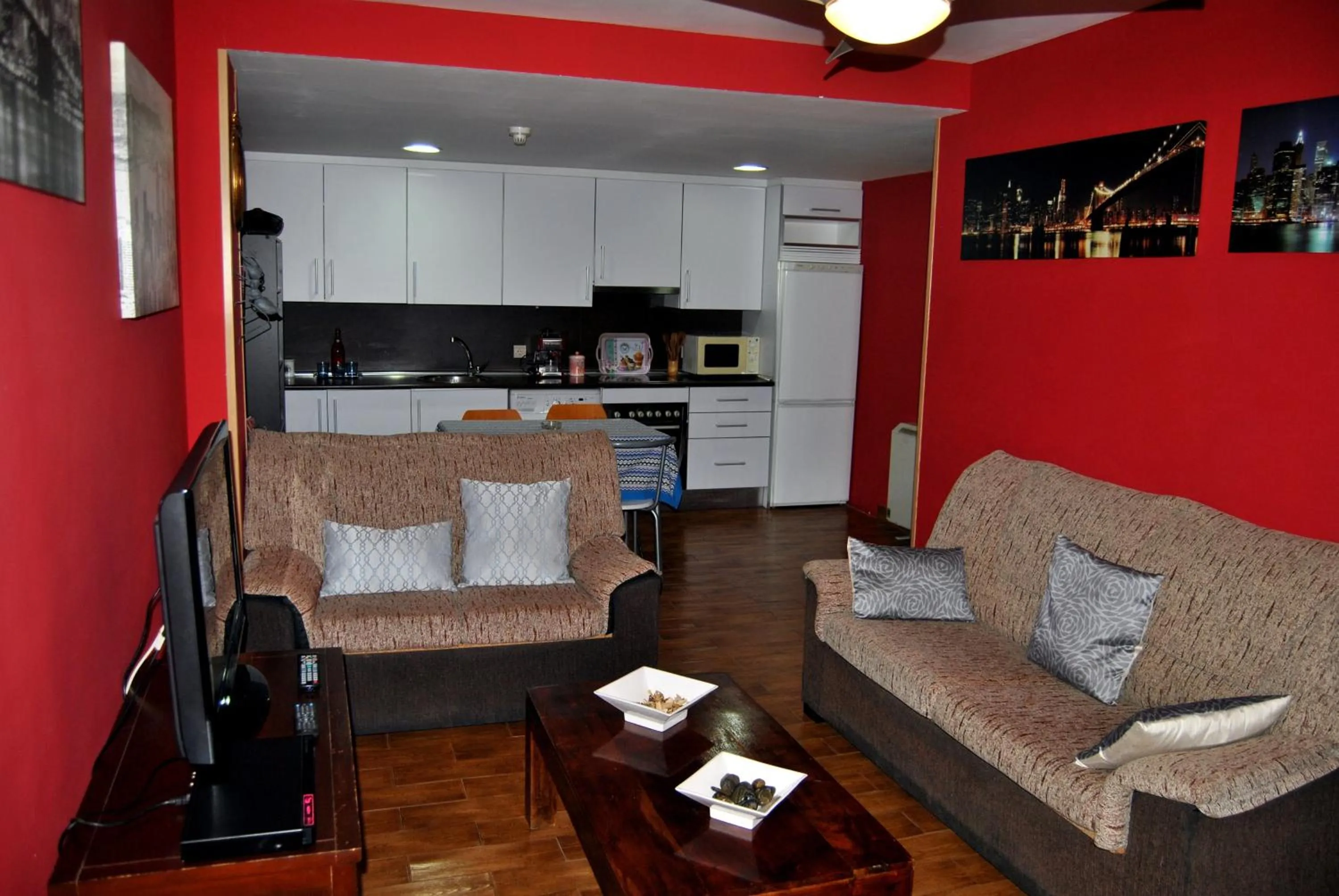 Kitchen or kitchenette in Apartahotel Rural CollaRubio Luxury