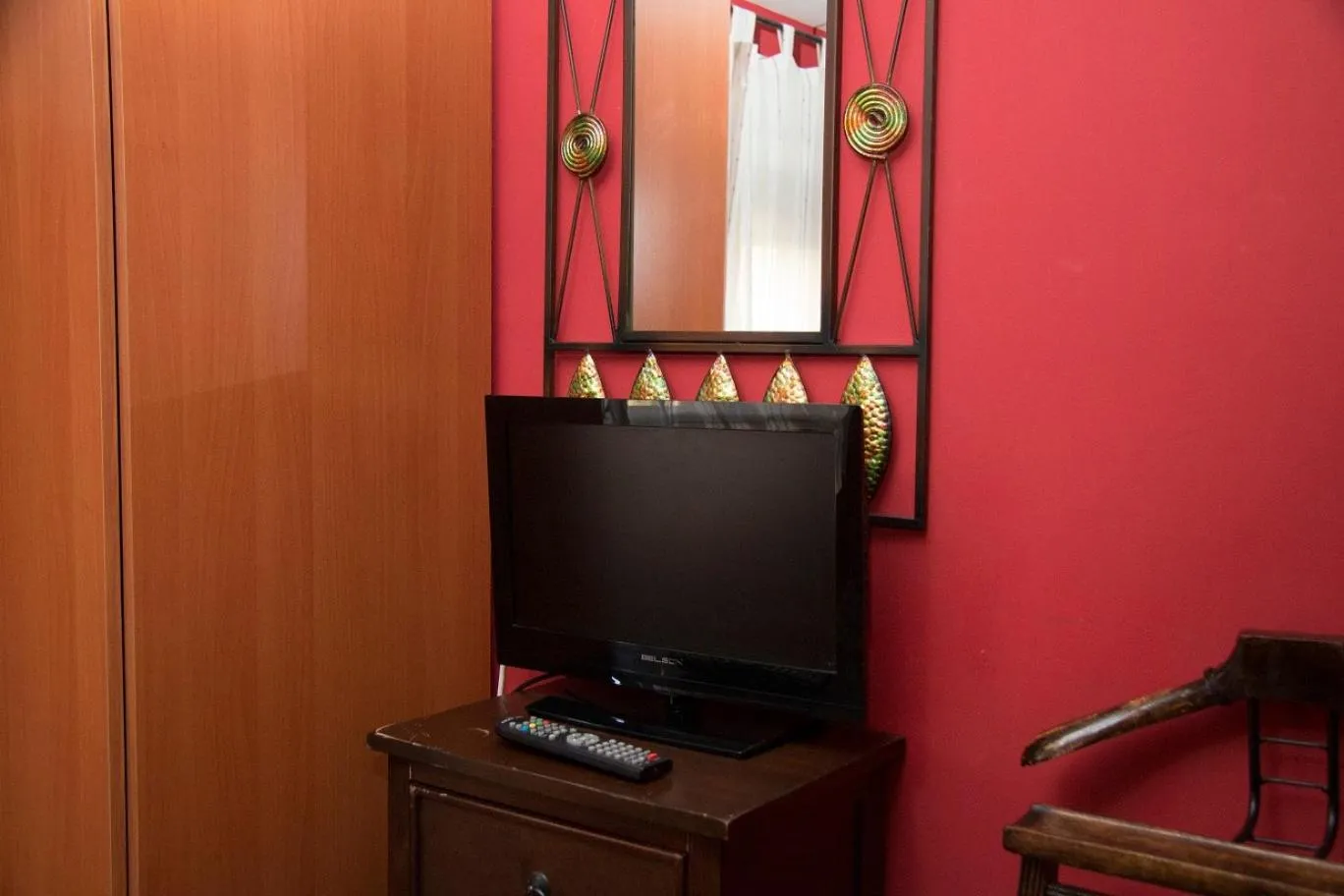 TV and multimedia in Apartahotel Rural CollaRubio Luxury