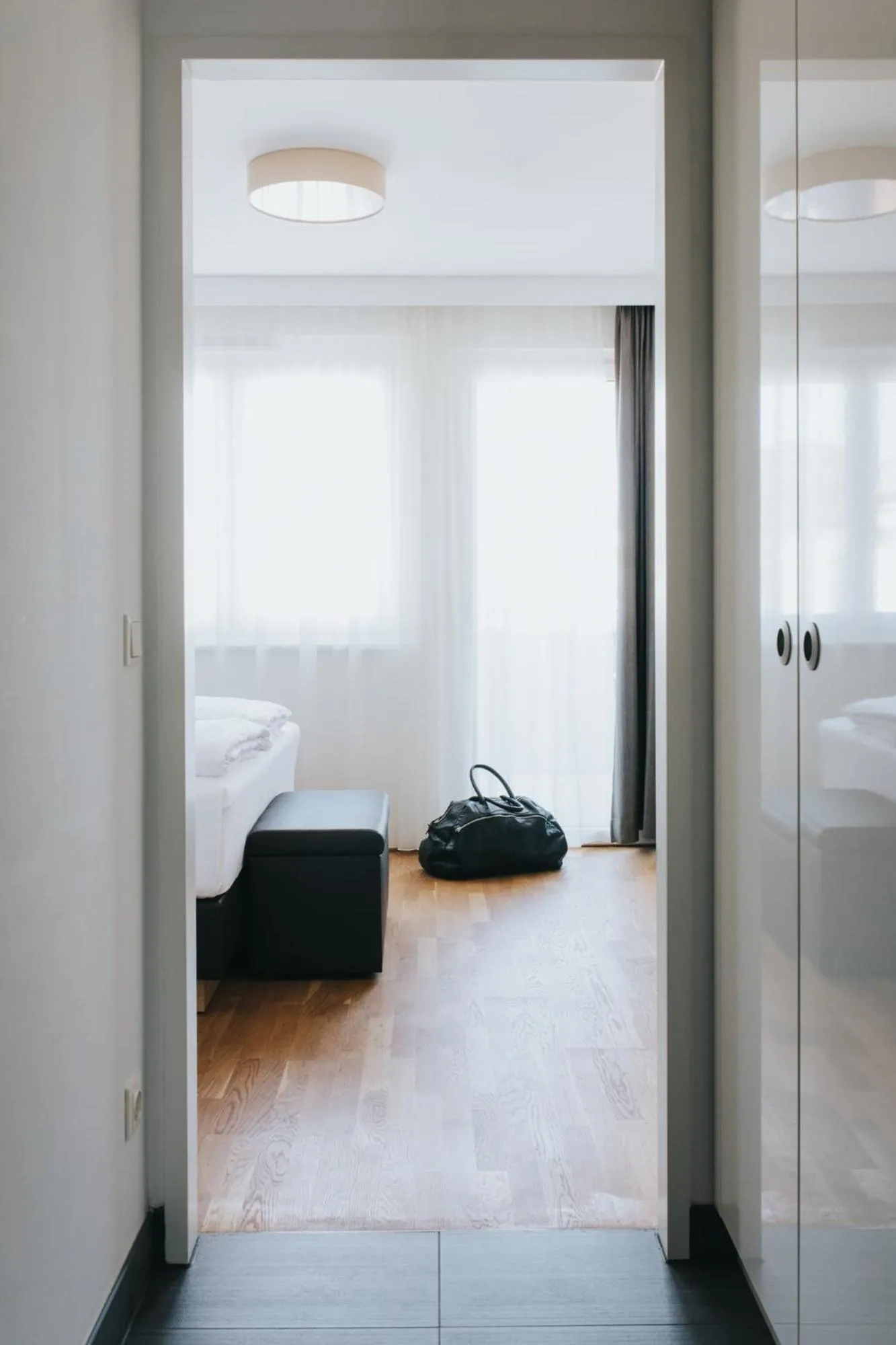 Photo of the whole room, Bed in Parks 73 The Townhouse Hotel