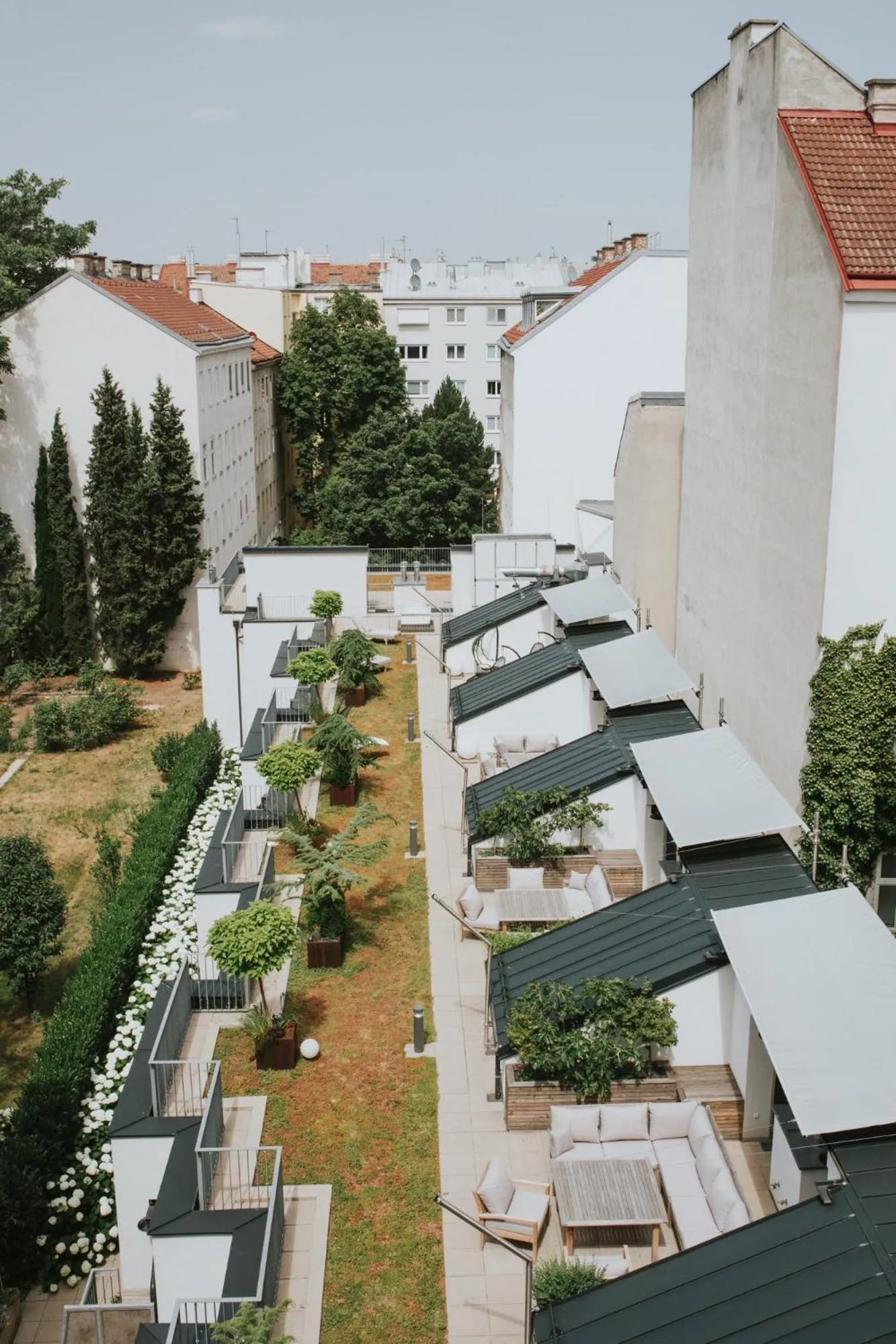 Garden in Parks 73 The Townhouse Hotel