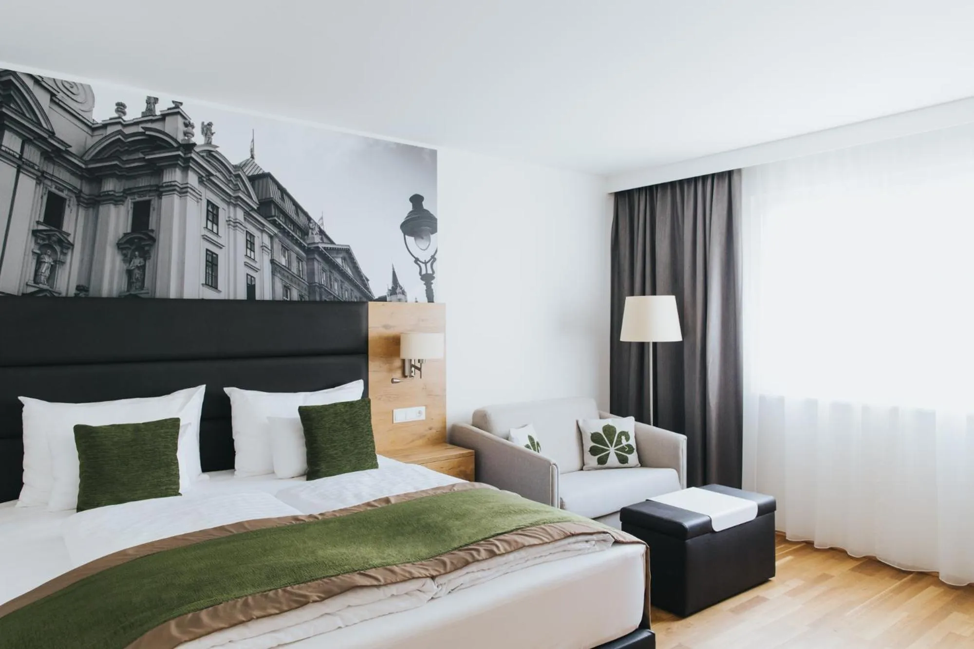 Bed in Parks 73 The Townhouse Hotel