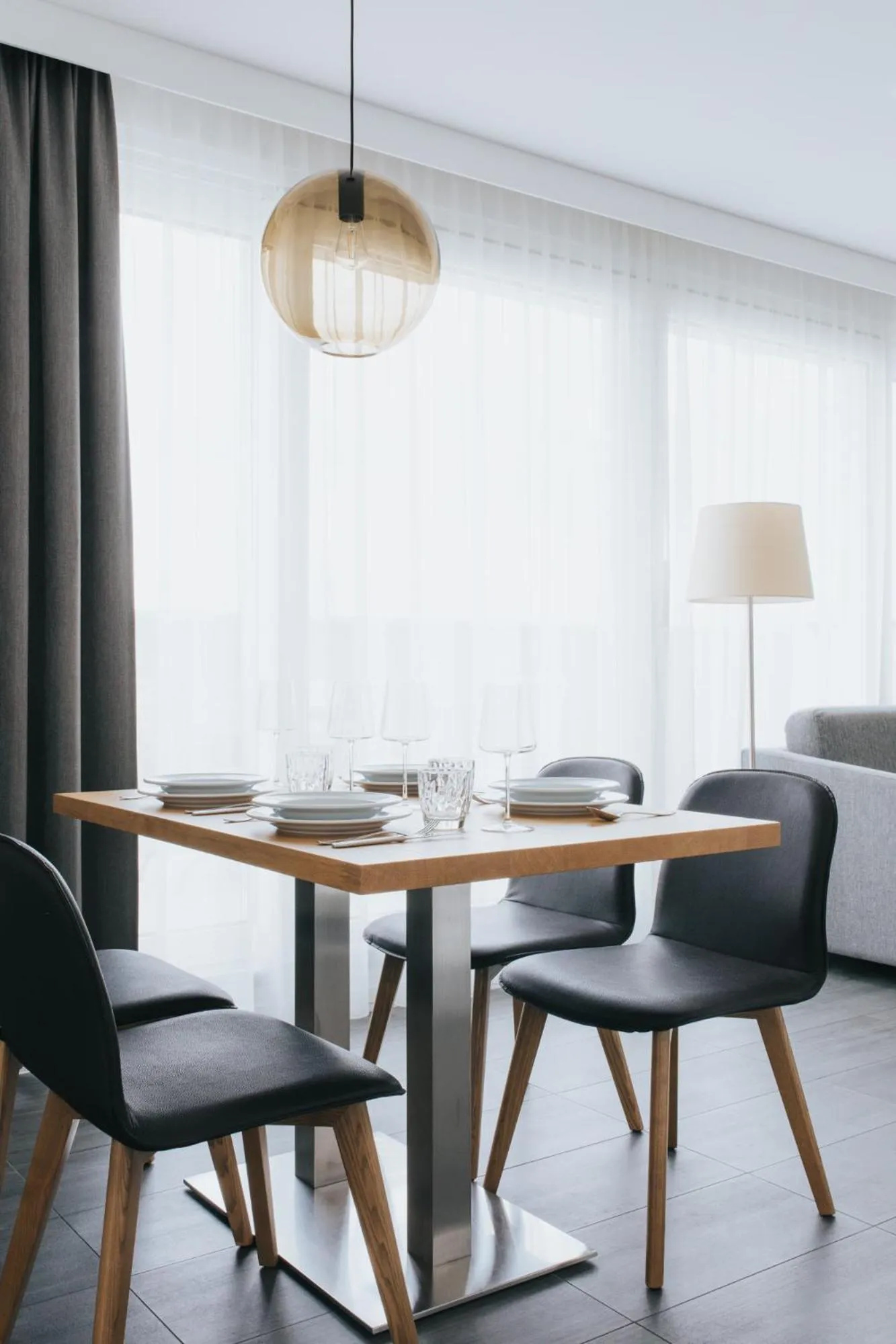 Dining area in Parks 73 The Townhouse Hotel