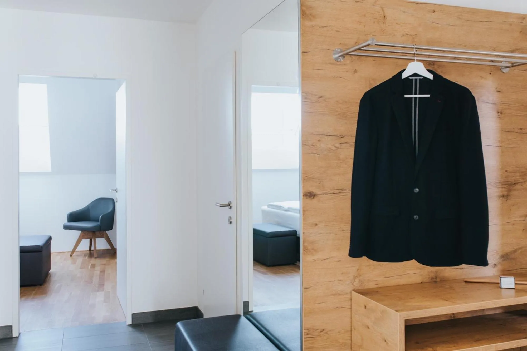 Photo of the whole room in Parks 73 The Townhouse Hotel