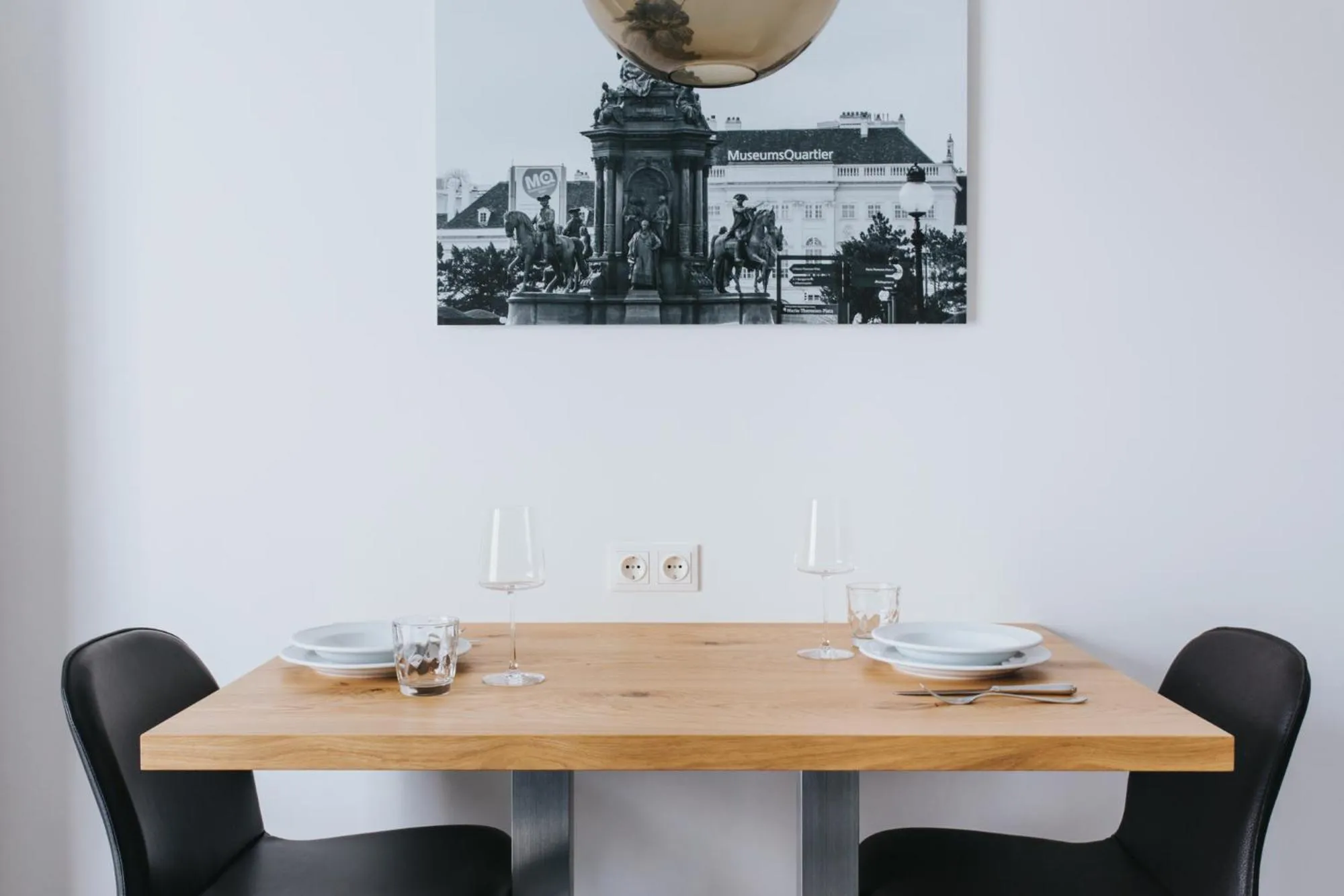 Dining area in Parks 73 The Townhouse Hotel