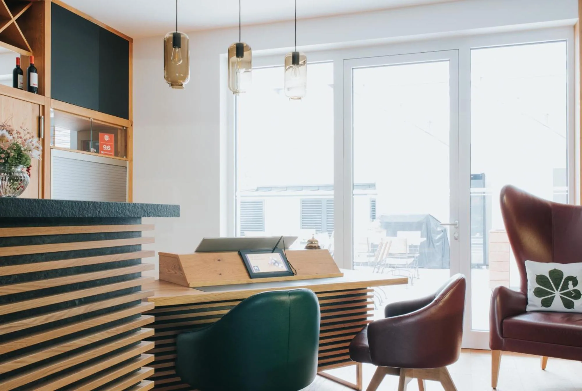 Lobby or reception in Parks 73 The Townhouse Hotel