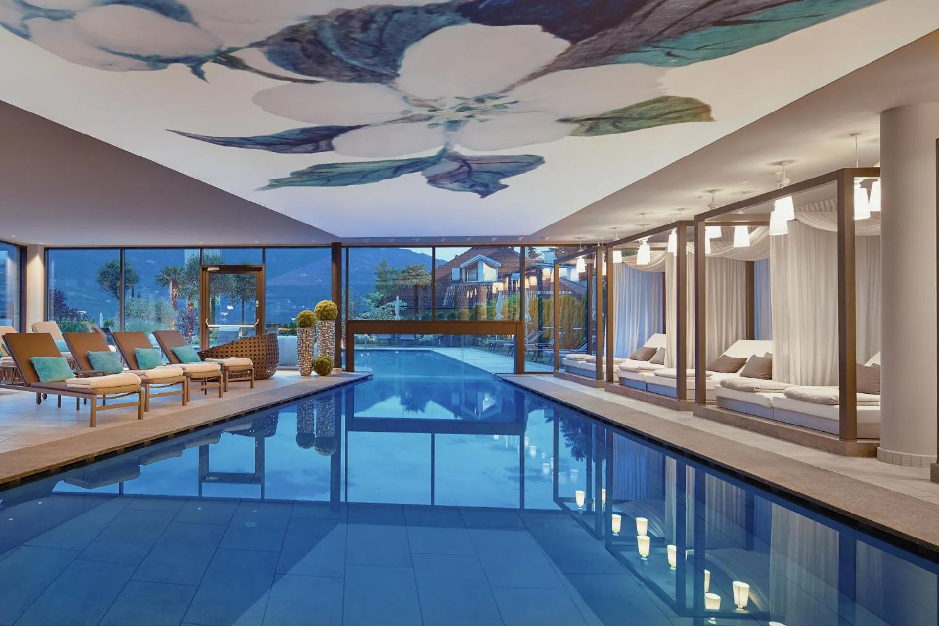 Swimming pool in La Maiena Meran Resort