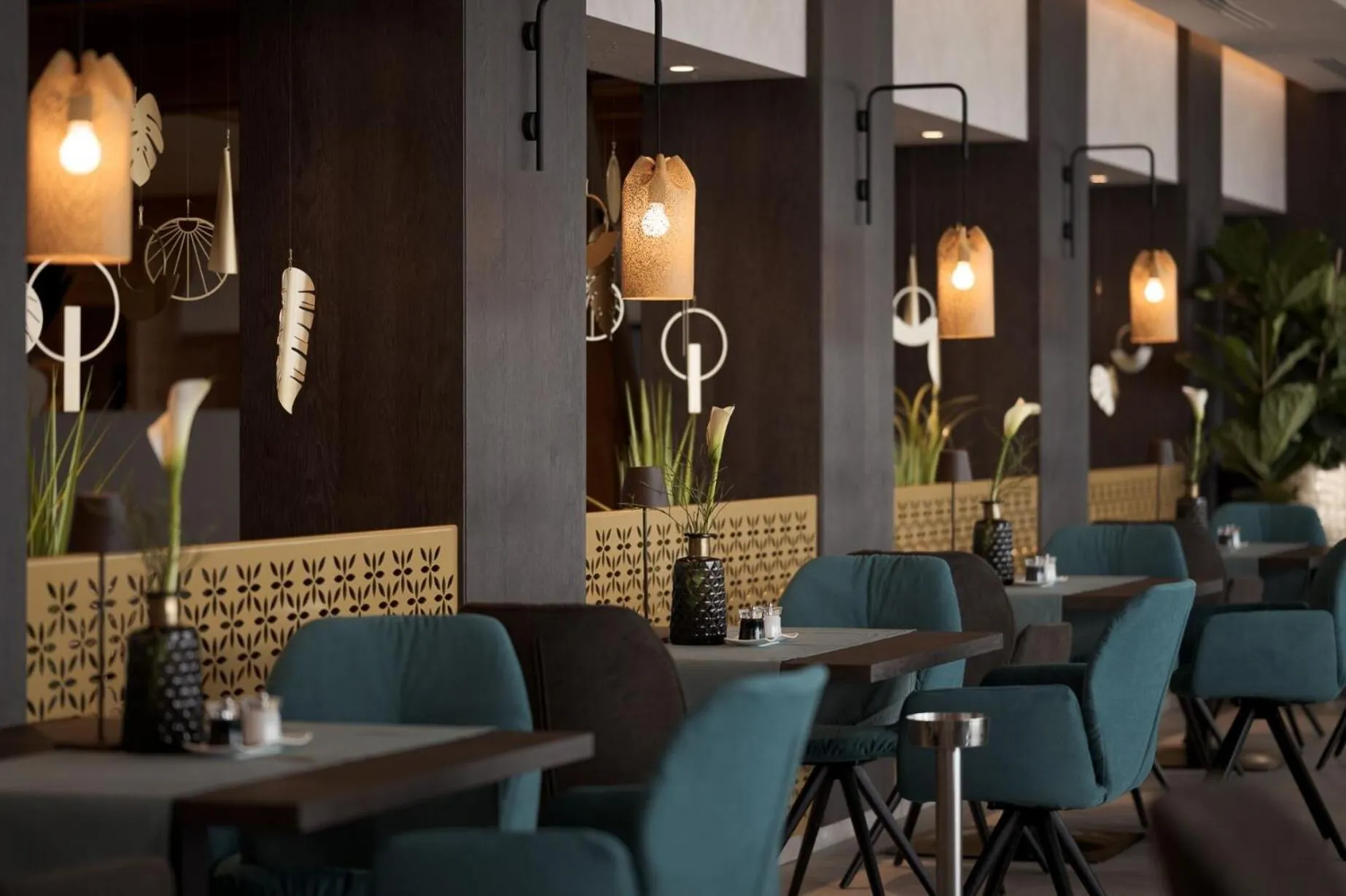 Restaurant/places to eat in La Maiena Meran Resort