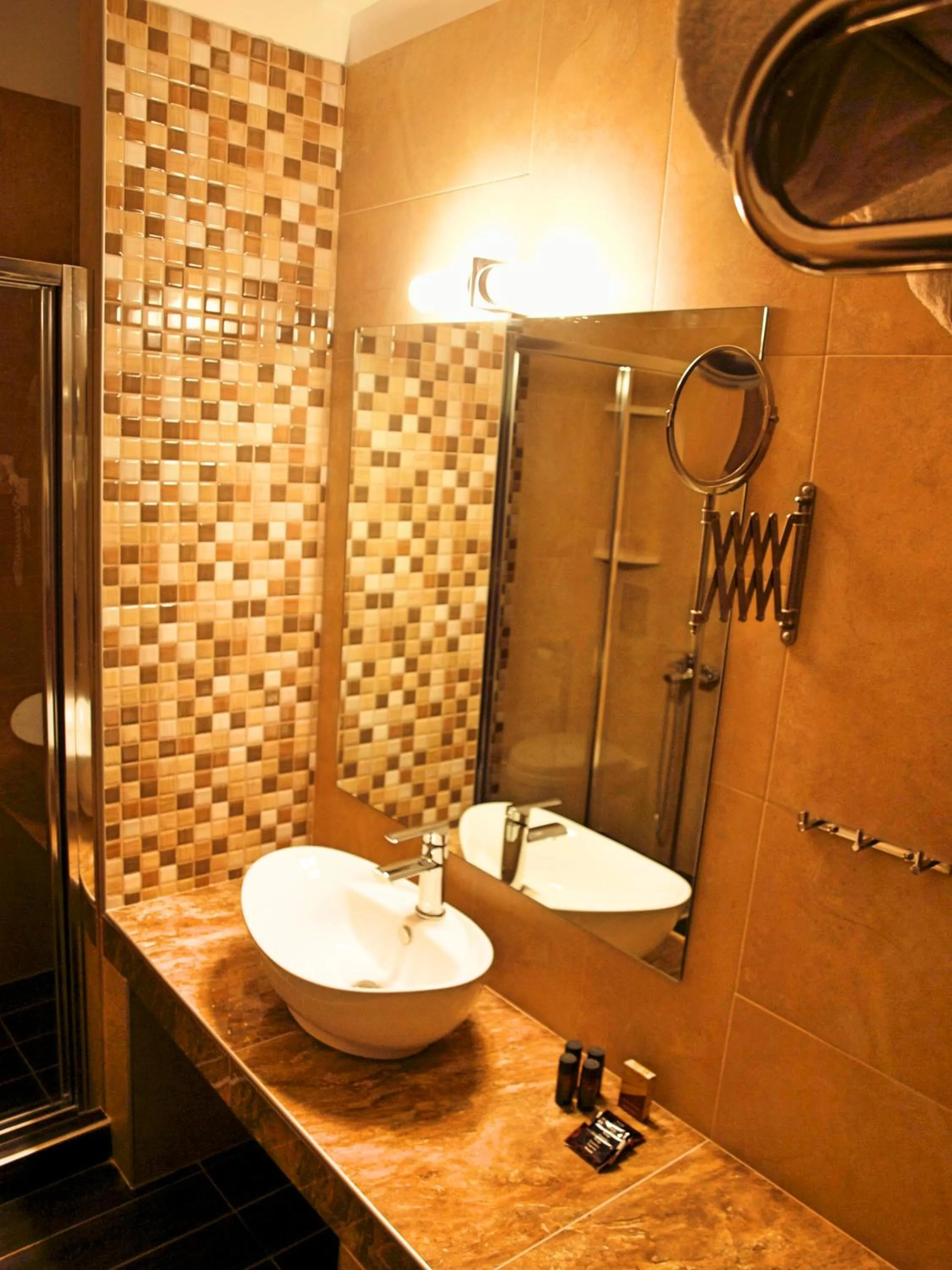 Bathroom in Fanari Hotel