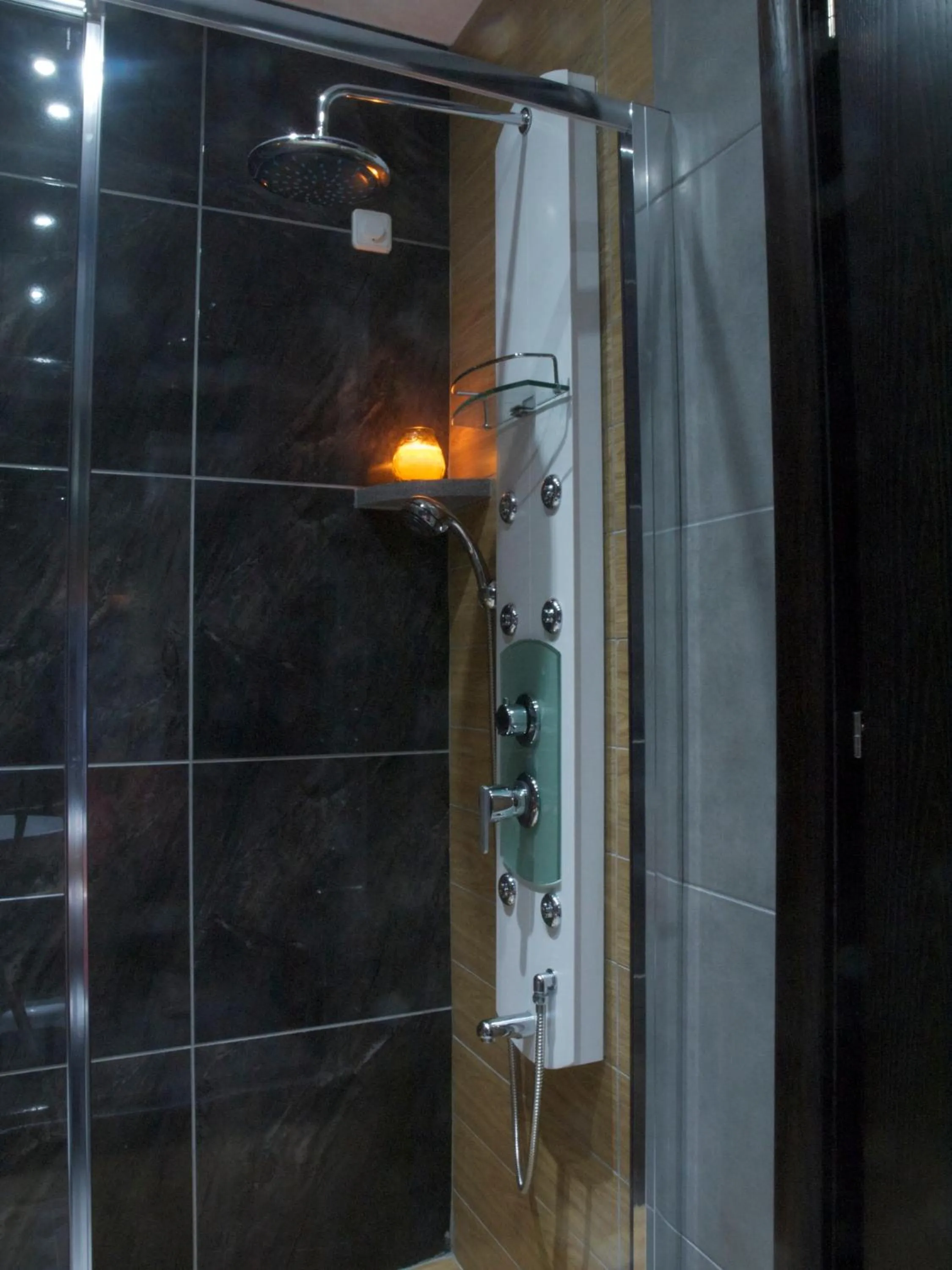 Bathroom in Fanari Hotel