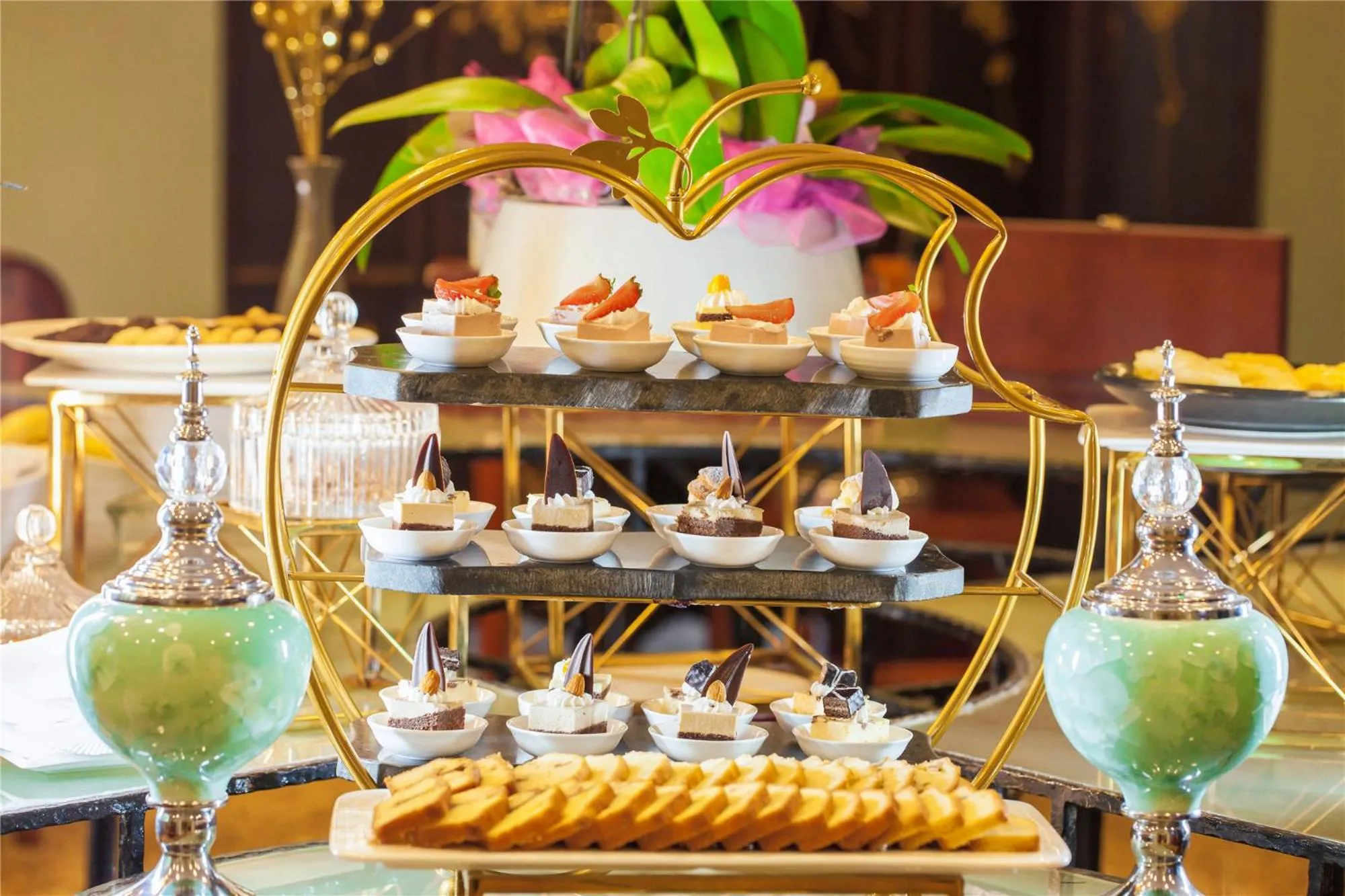 Food close-up in Shangri-La Hangzhou - The back garden of West Lake