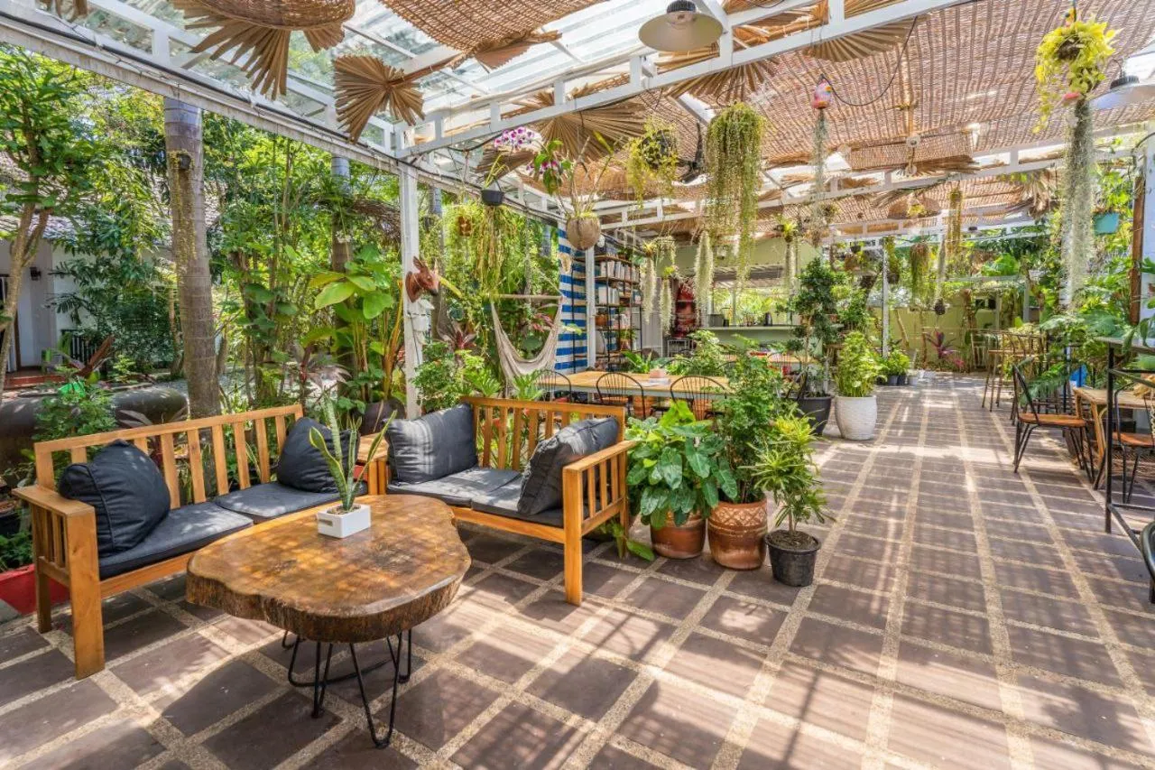 Seating area in Sanssouci Kep