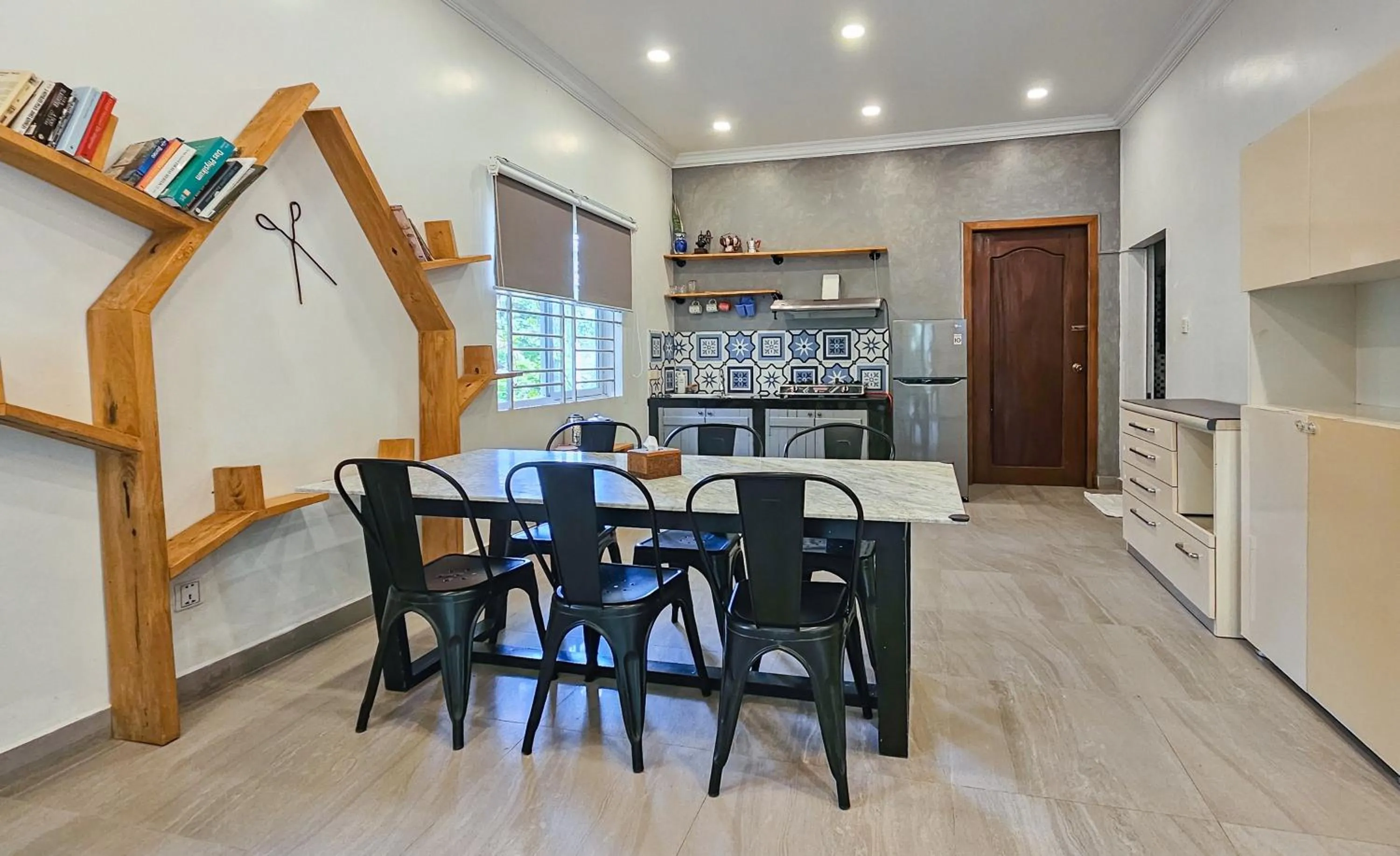 kitchen in Sanssouci Kep