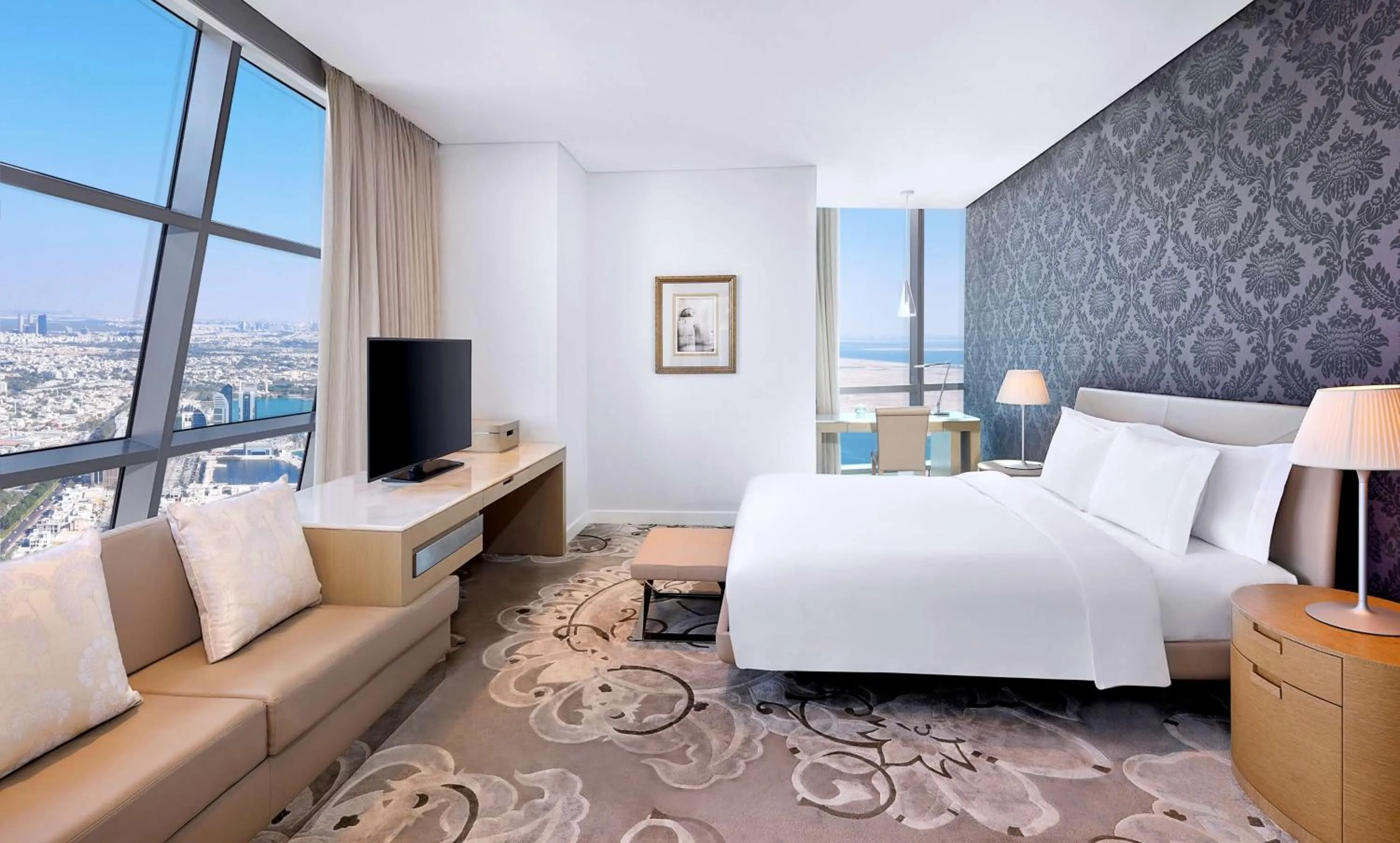 Bedroom, Bed in Conrad Abu Dhabi Etihad Towers