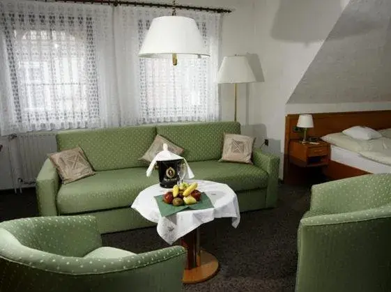 Hotel Restaurant Pempel Hotel Restaurant Pempel