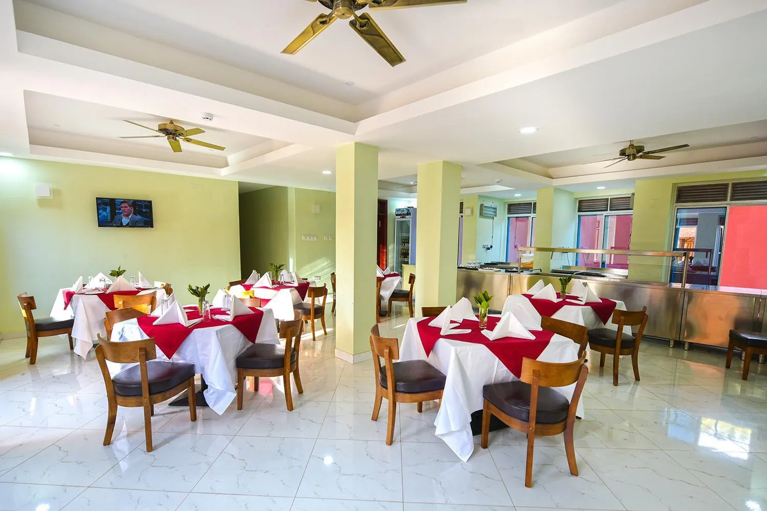 Restaurant/places to eat in Nyumbani Hotel