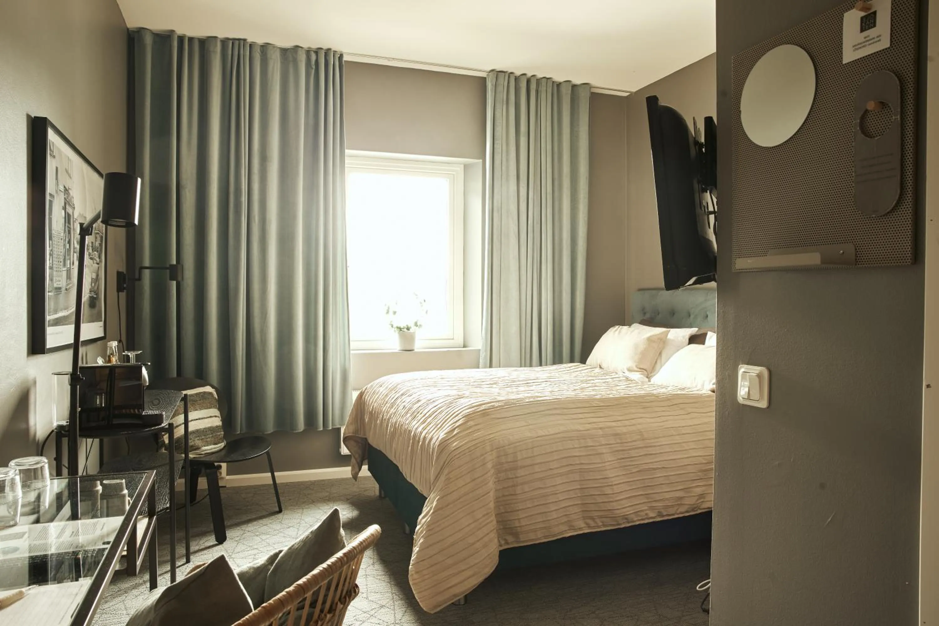 Bed in Hasse på Sjökanten Hotell & Restaurang