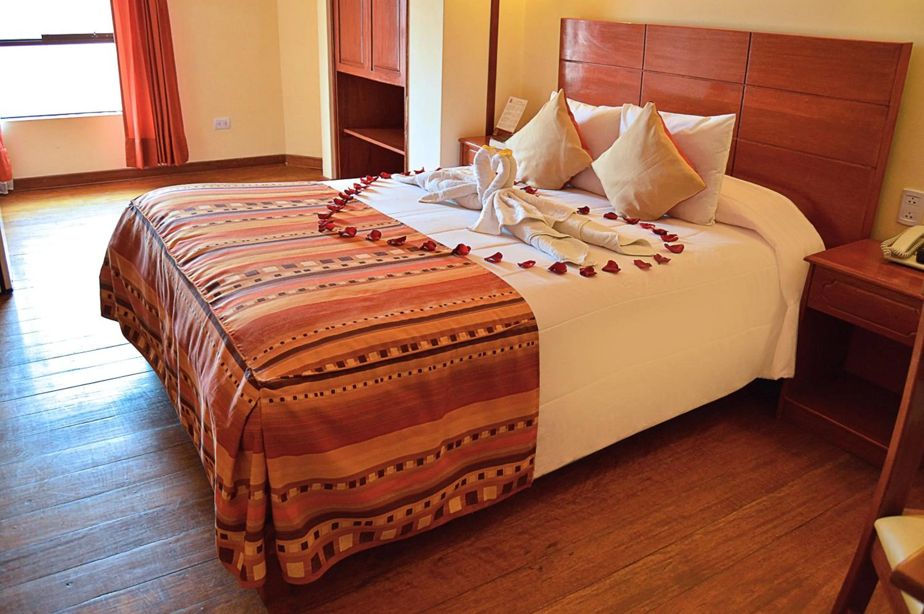 Double Room with Bath in Siete Ventanas