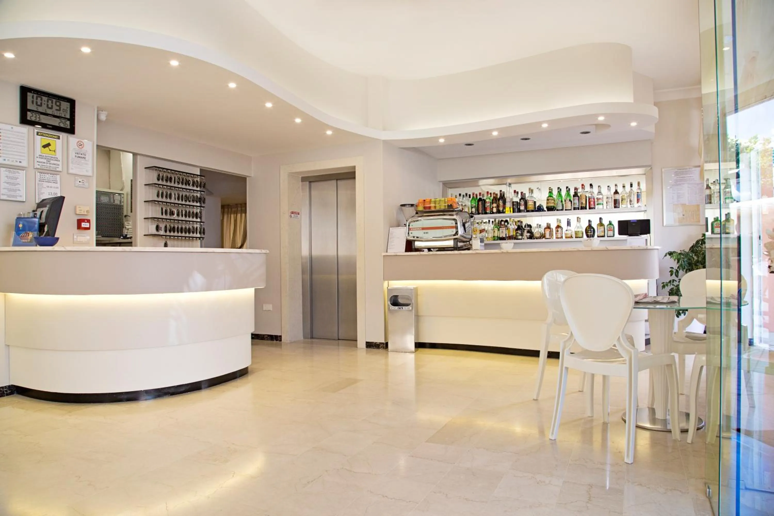 Lounge or bar in Hotel Radar