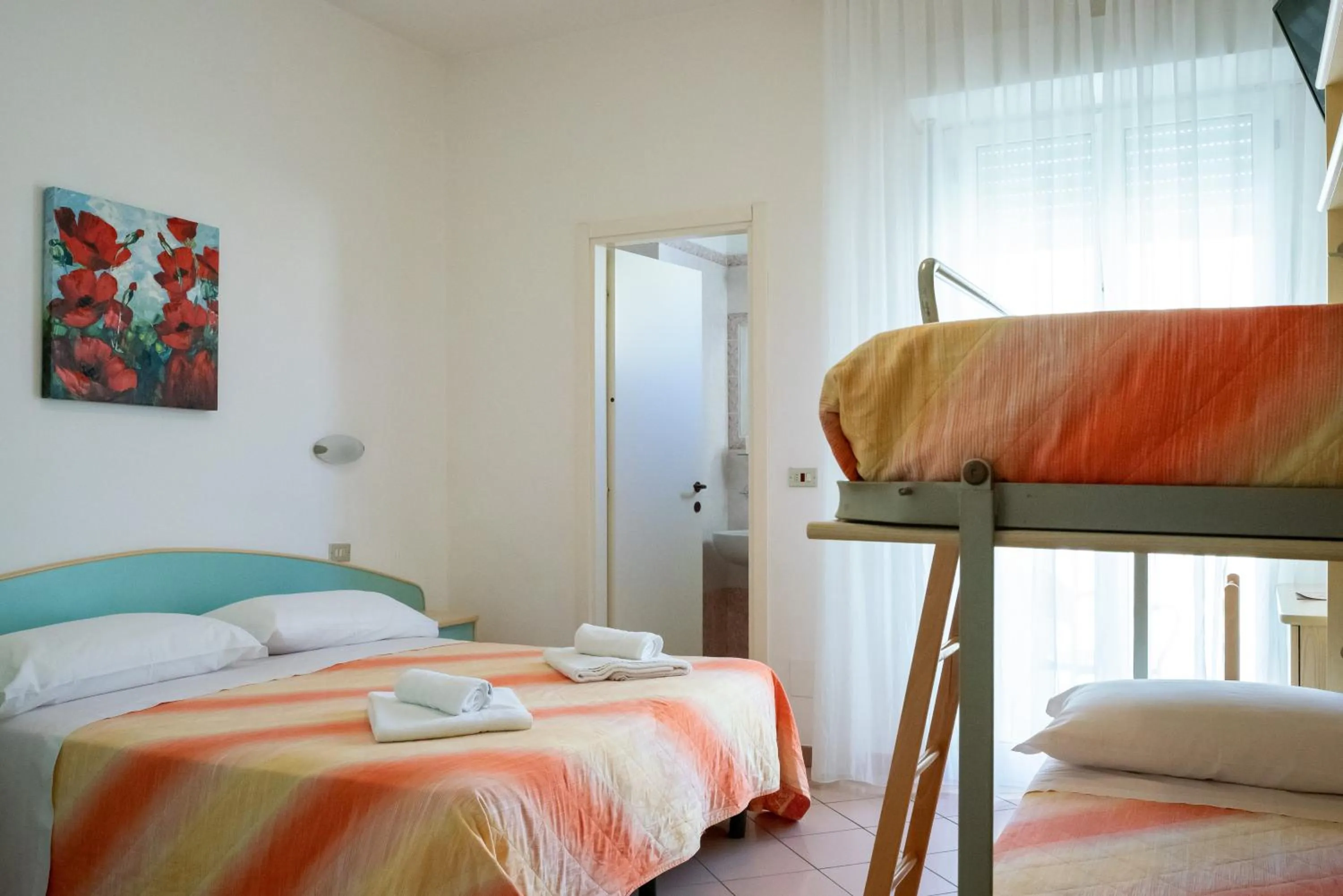 Bedroom, Bed in Hotel Radar