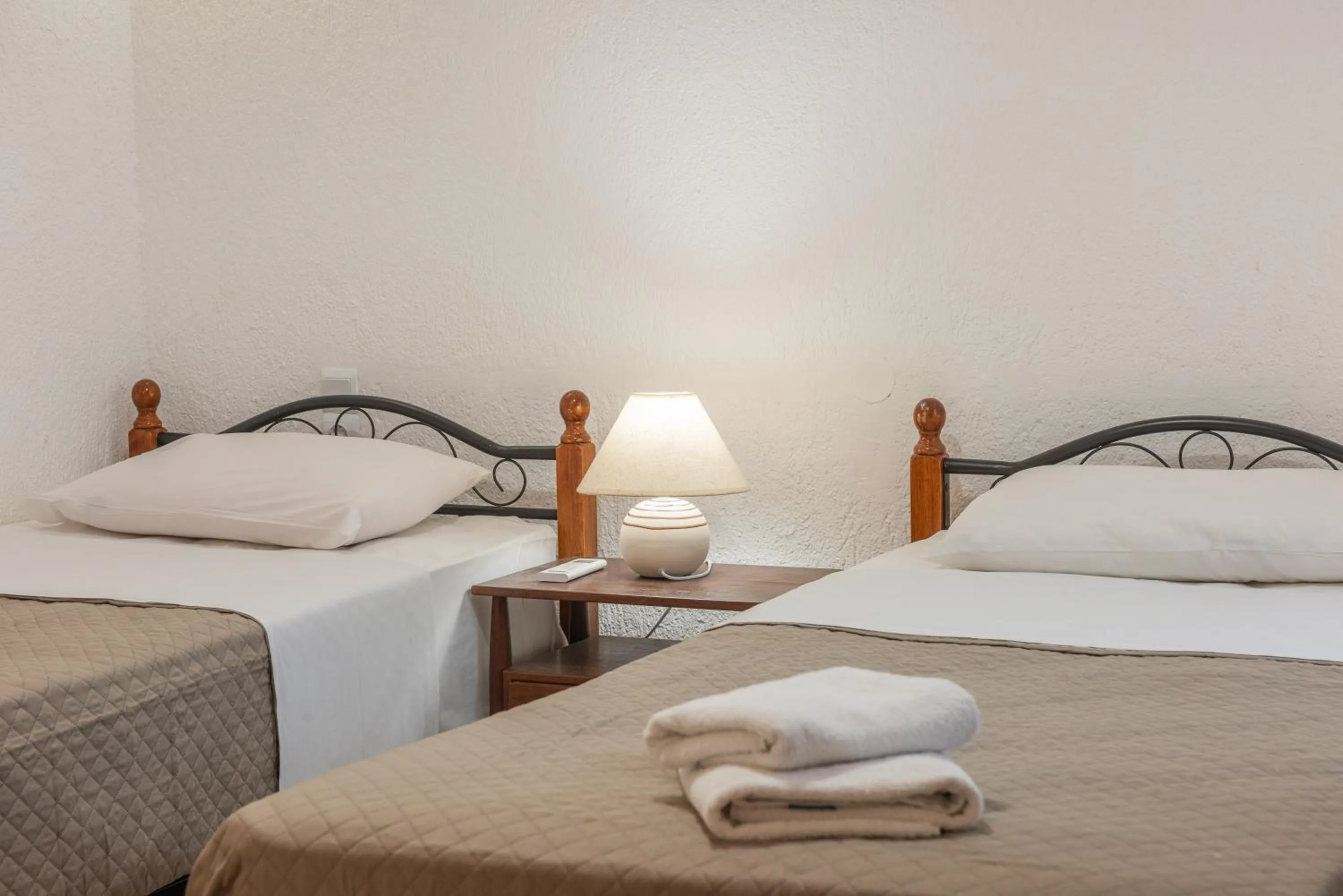 Bed in Athina Villas