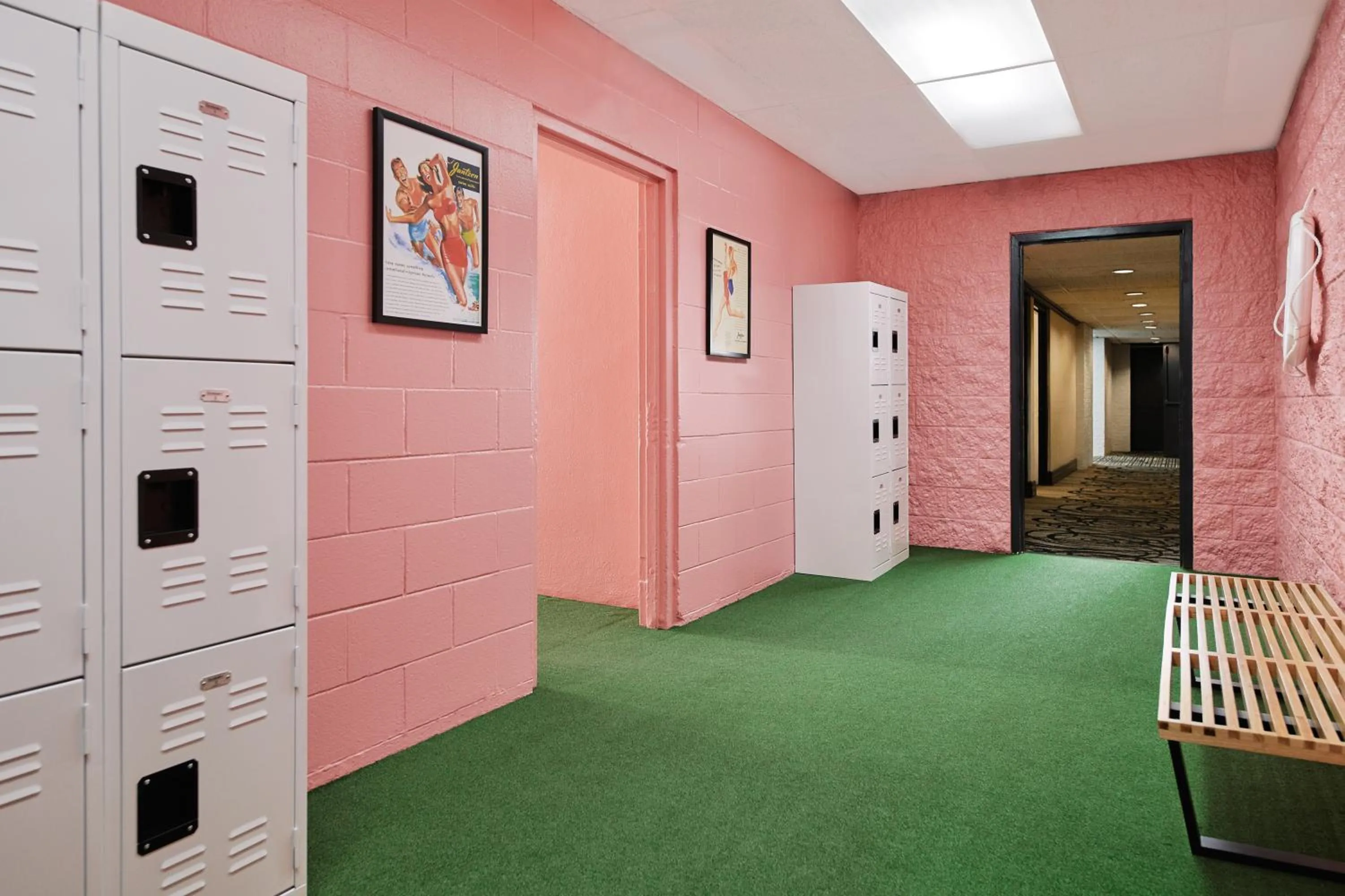 Area and facilities in Glendale Express Hotel Los Angeles