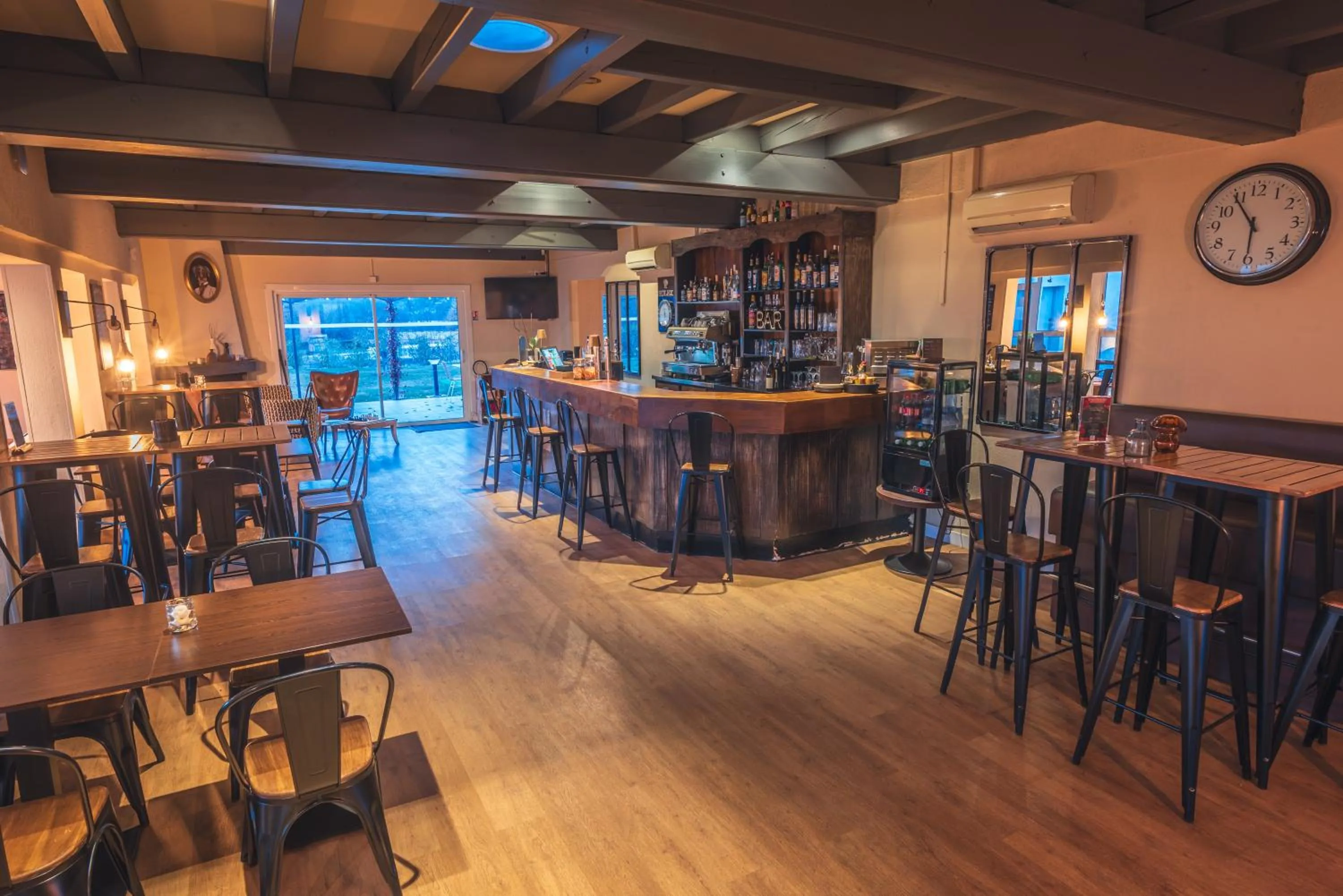 Lounge or bar in Golf Resort de Digne-les-bains by Adonis