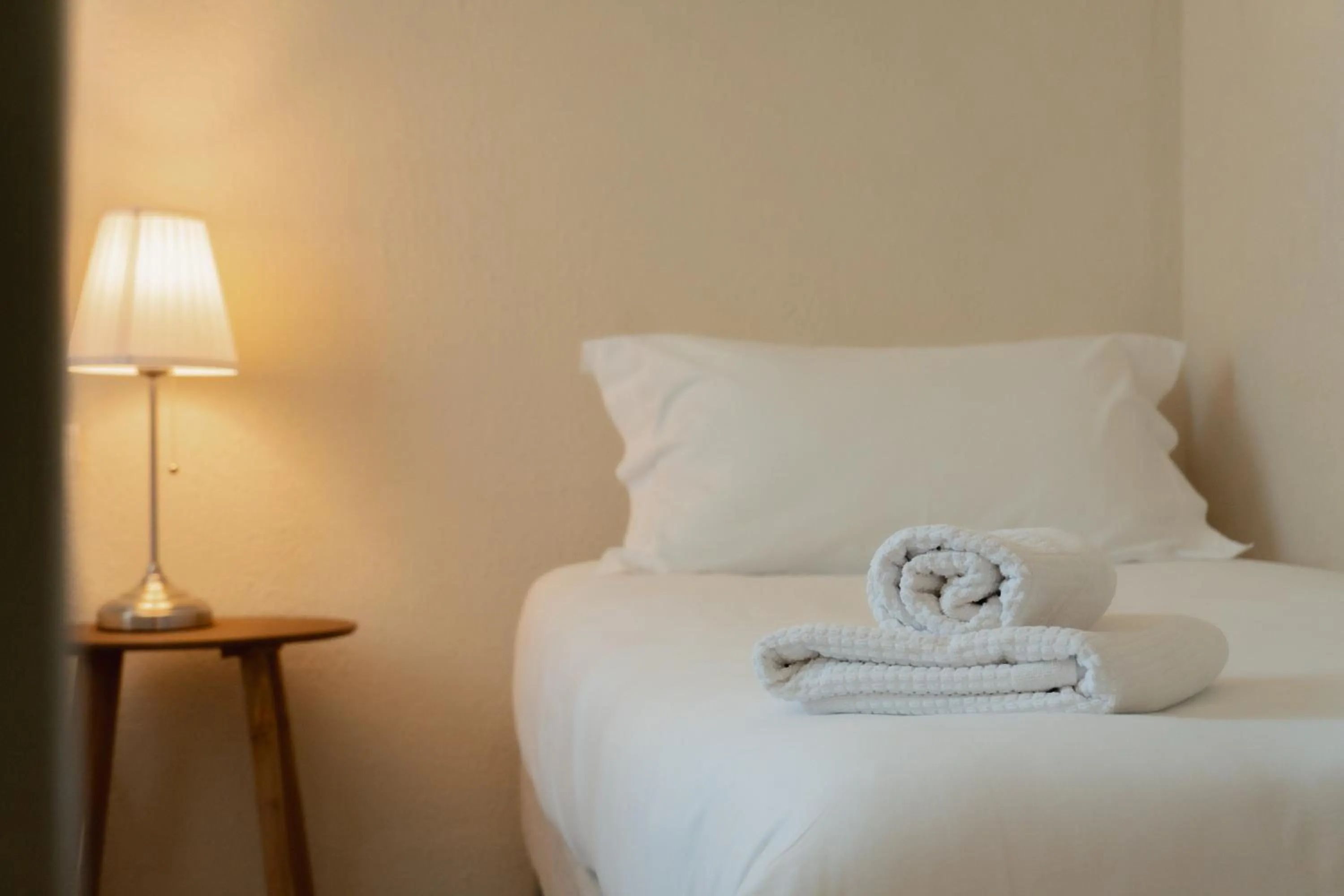 Bed in Hôtel Les Magnanarelles