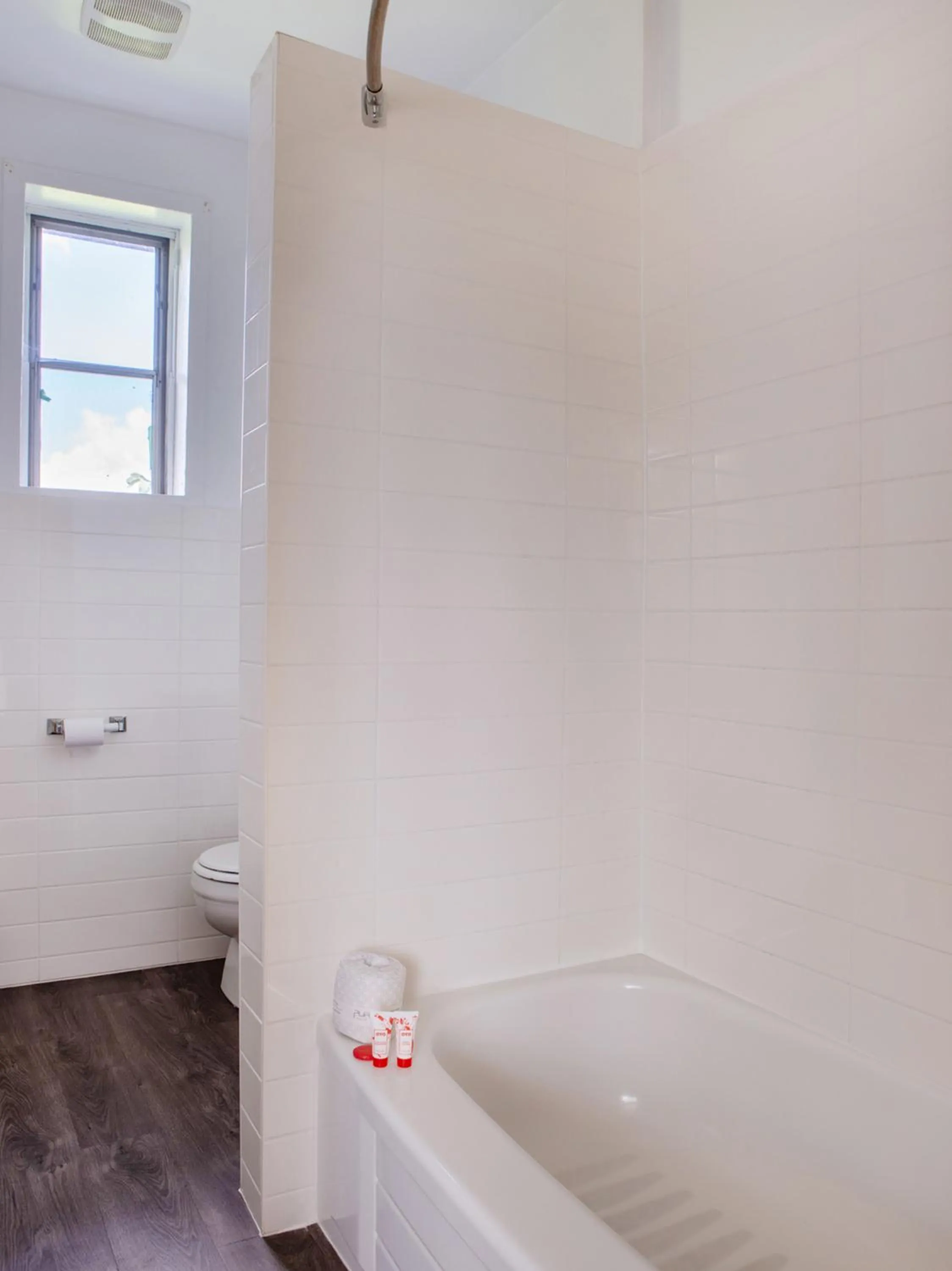 Bathroom in Hotel Richmond Hill Inn ON North