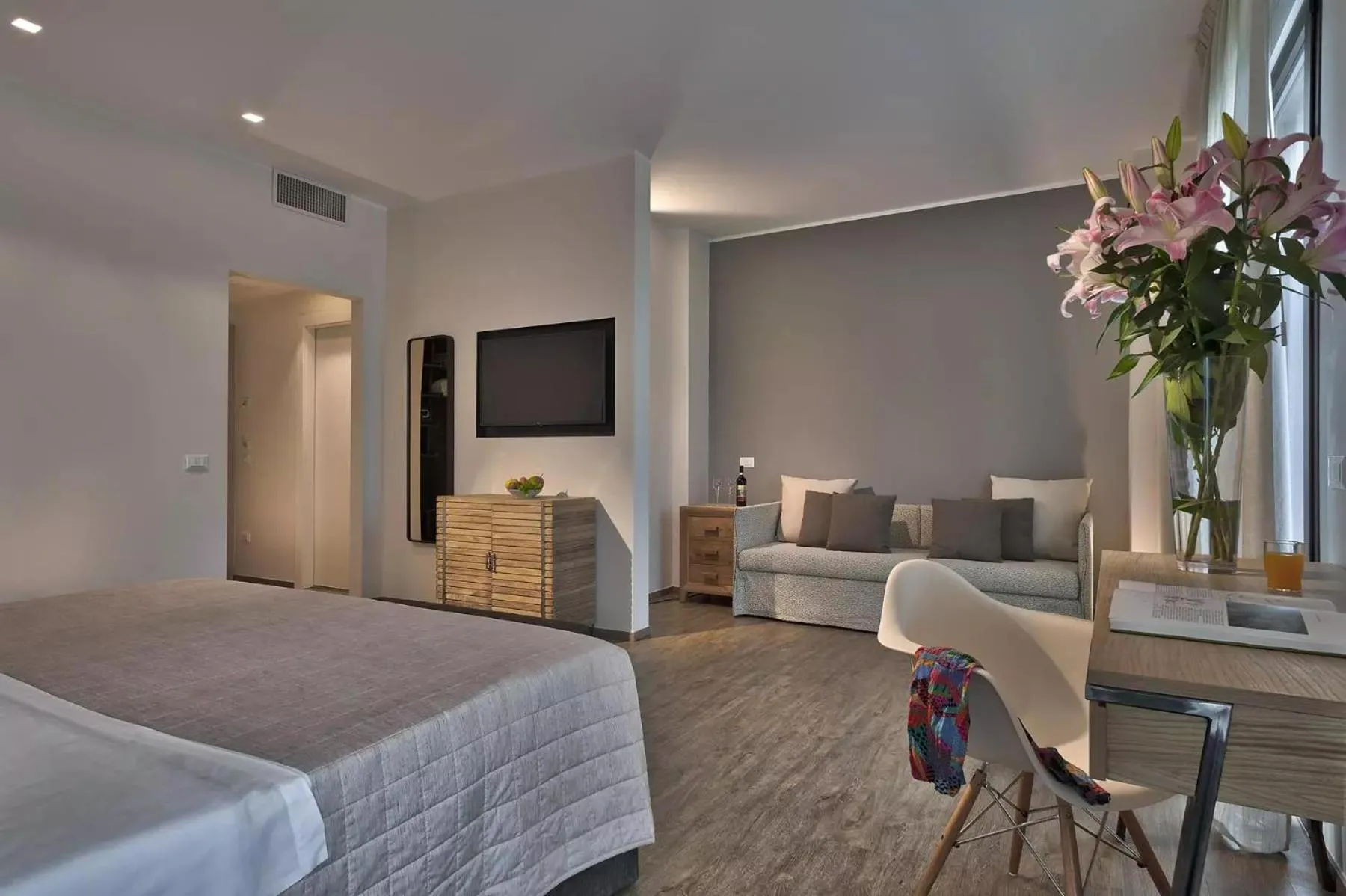 Photo of the whole room, Bed in Hotel Petrarca Terme